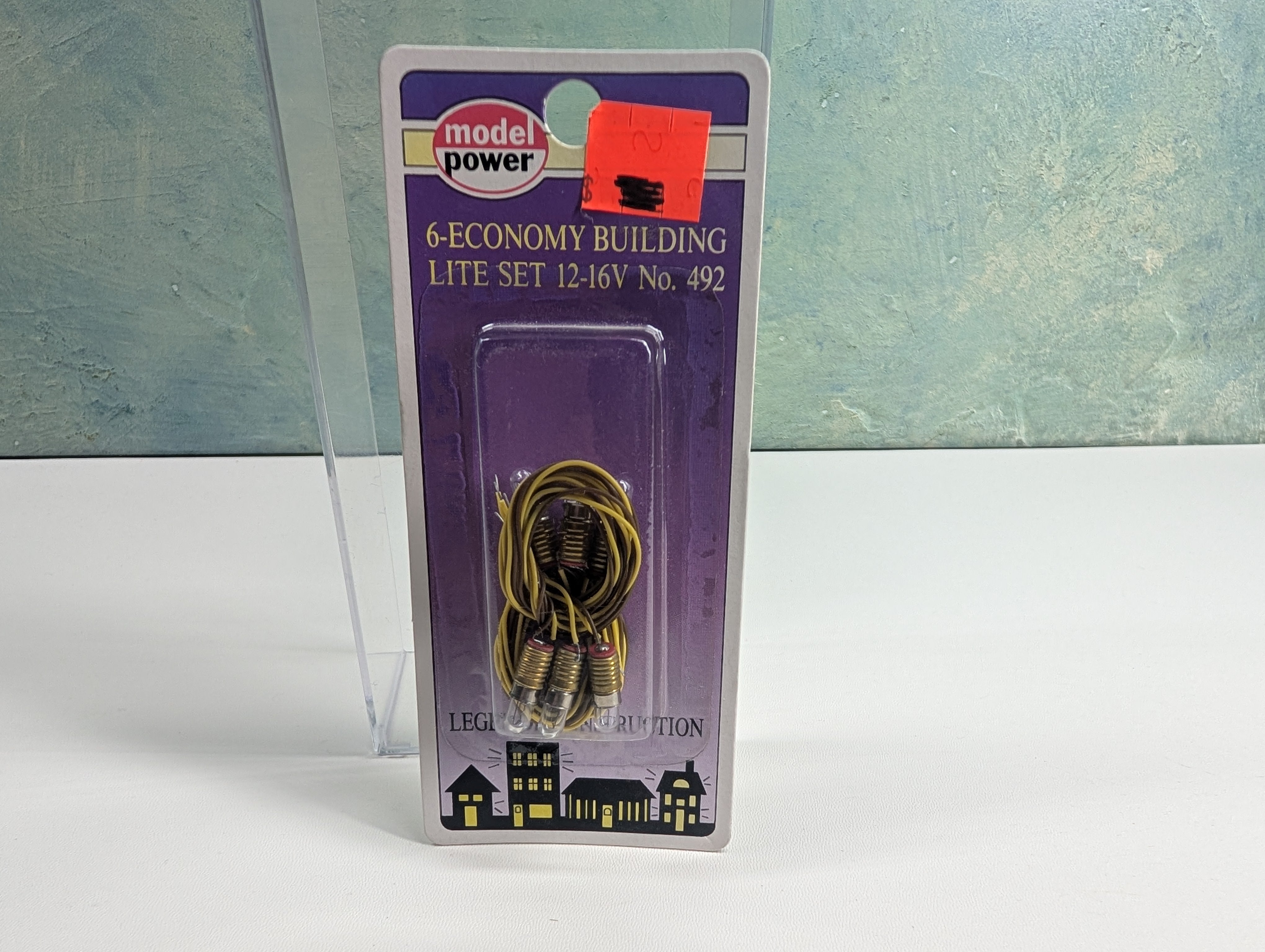 Model Power 492 Multi Scale 6-Economy Building Lite Set 12-16V
