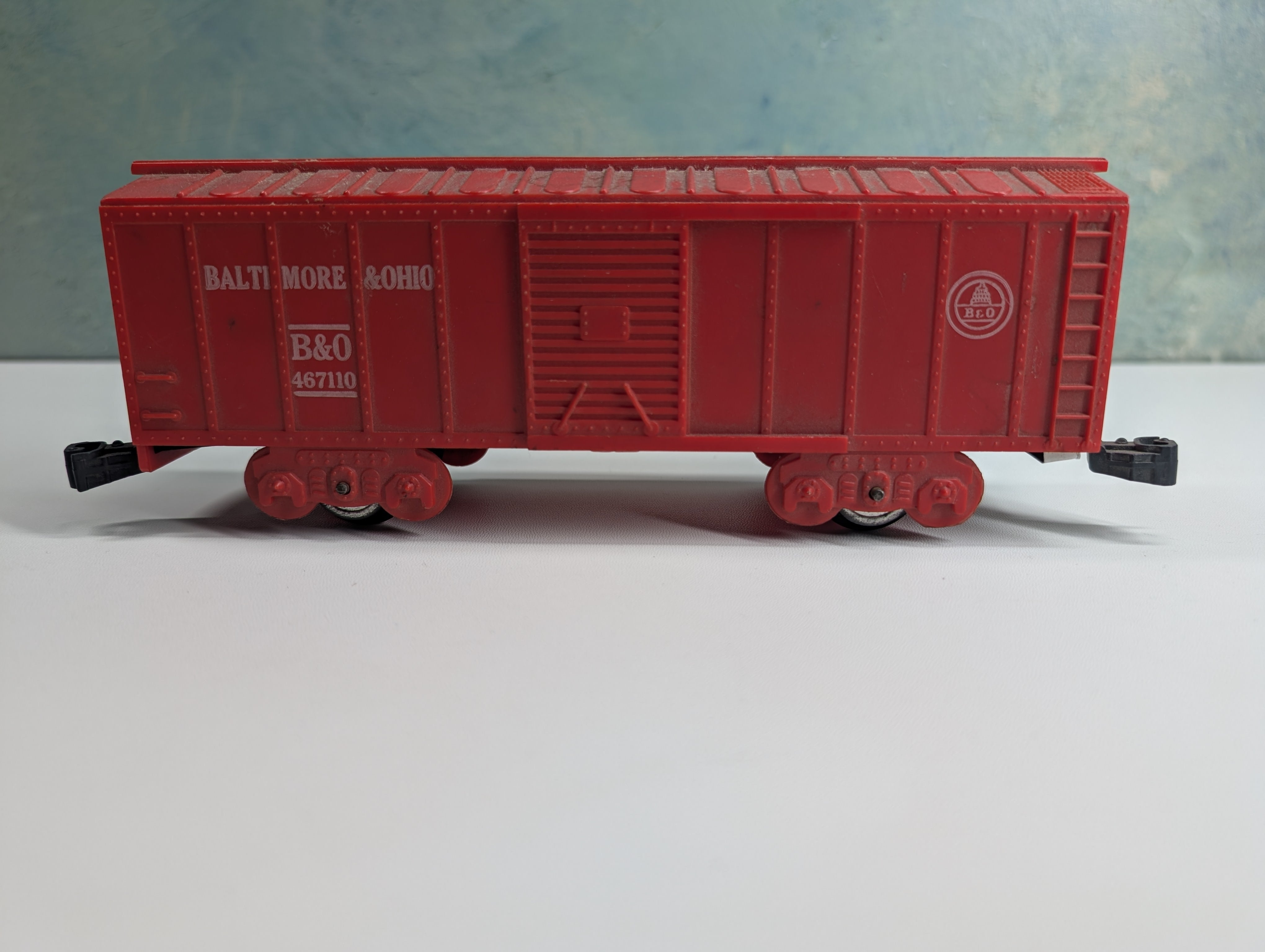USED Marx O Red Box Car, Plastic Baltimore and Ohio B&O #467110