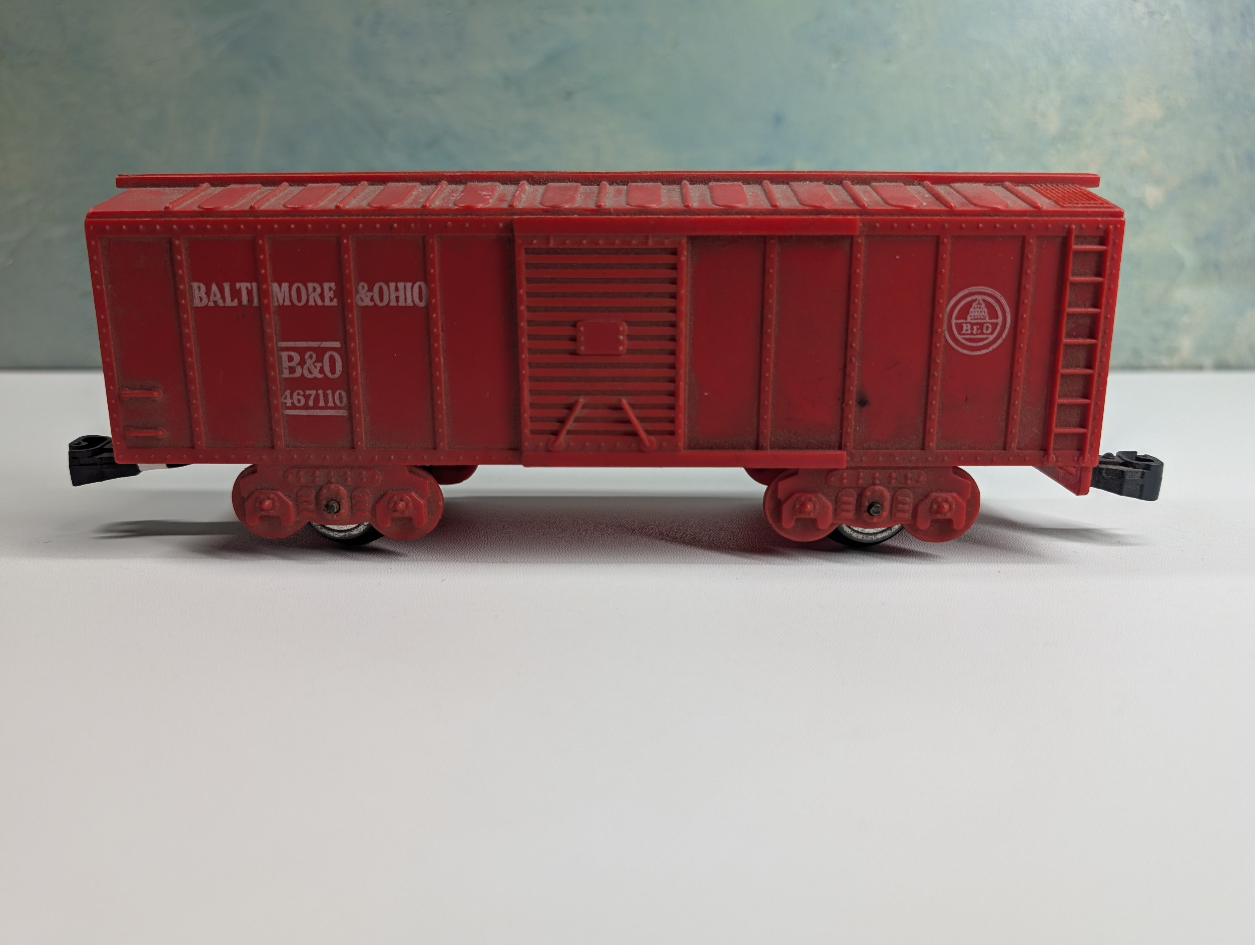 USED Marx O Red Box Car, Plastic Baltimore and Ohio B&O #467110