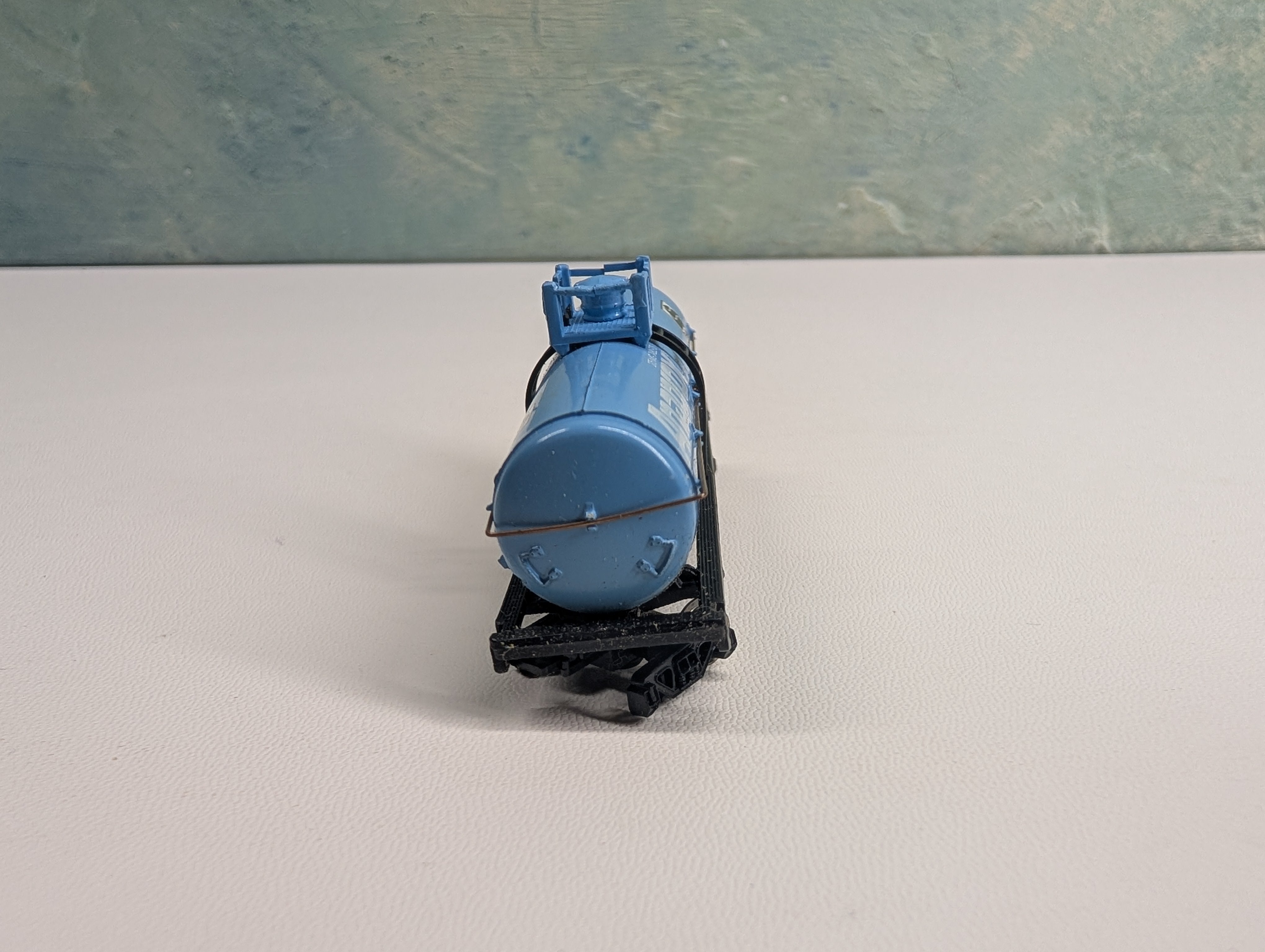 USED Bachmann N Scale Single Dome Blue Tank Car Syntex Anaprox