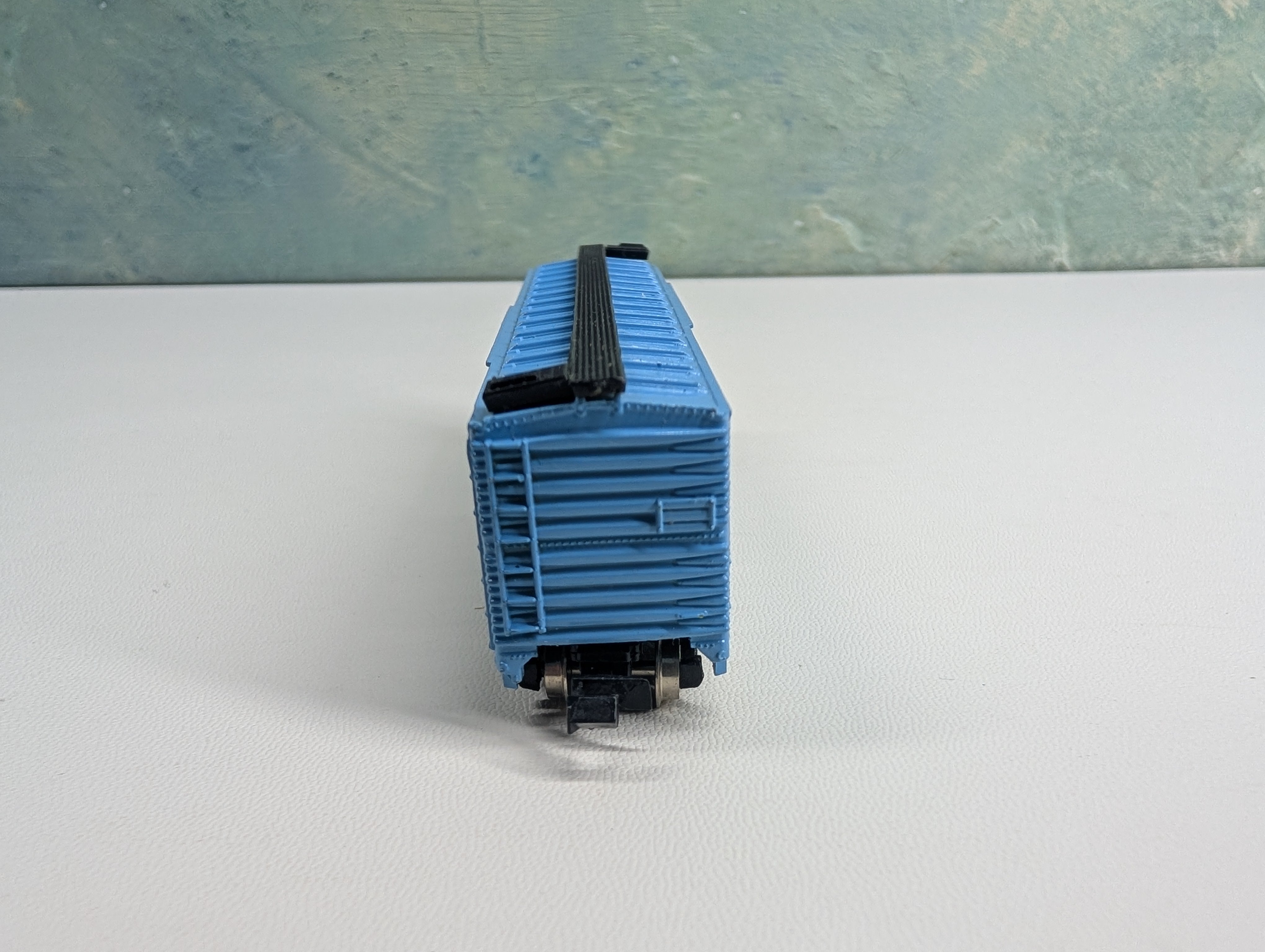 USED Bachmann N Scale 50' Box Car, Blue Syntex Anaprox