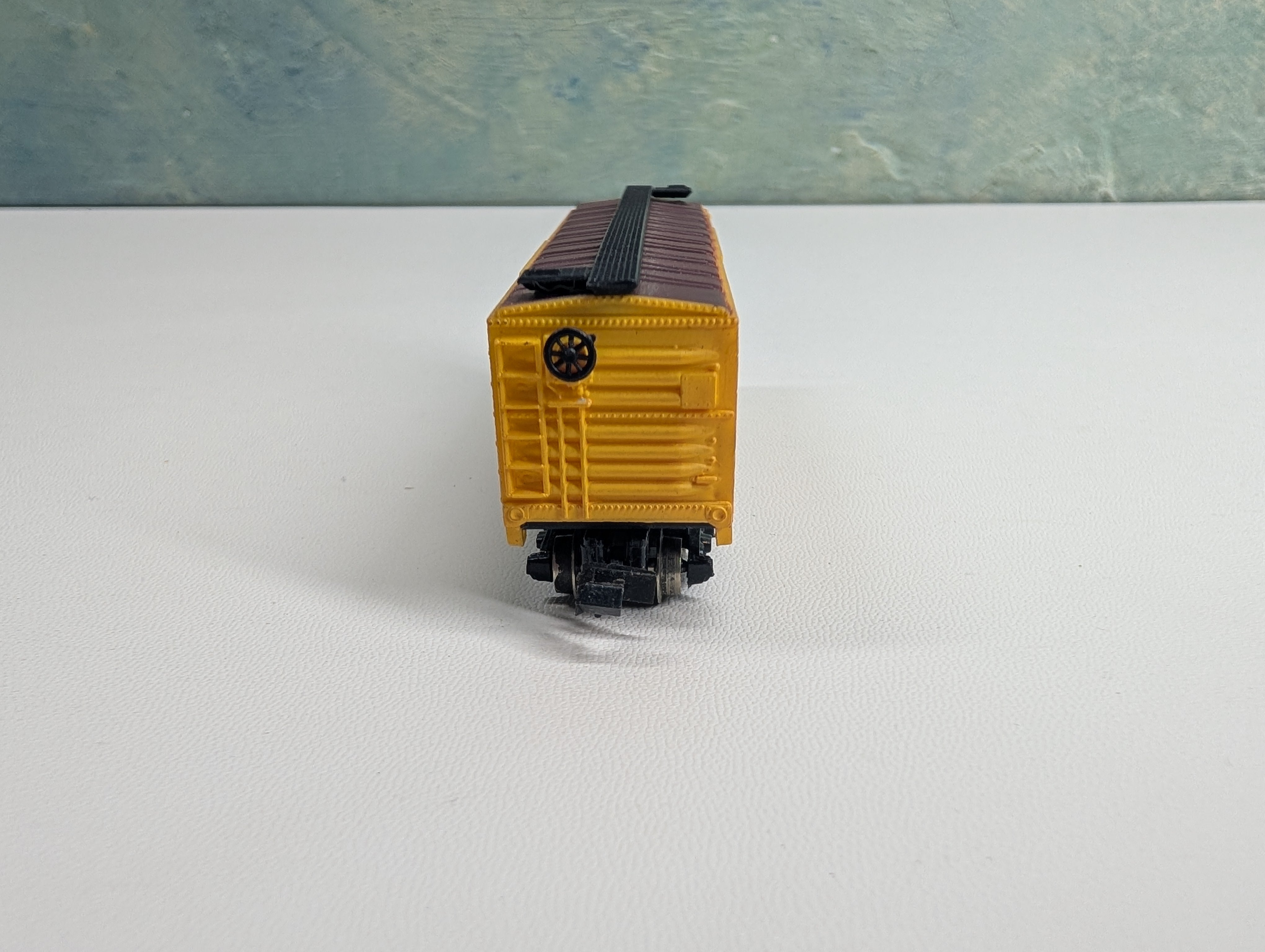 USED Bachmann N Scale 40' Livestock Cattle Car MKT #501