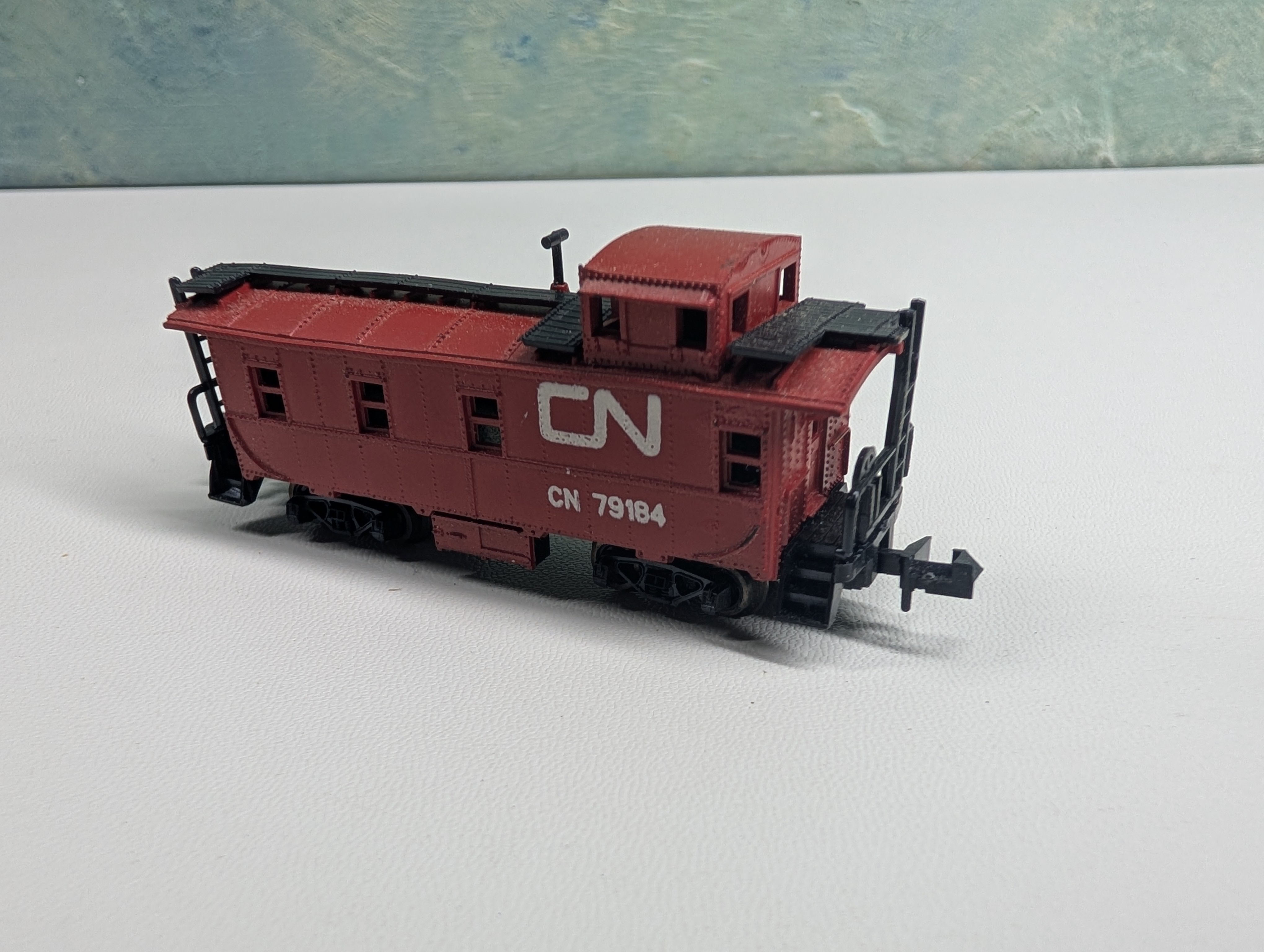 USED AHM N Scale Caboose Canadian National CN #79184