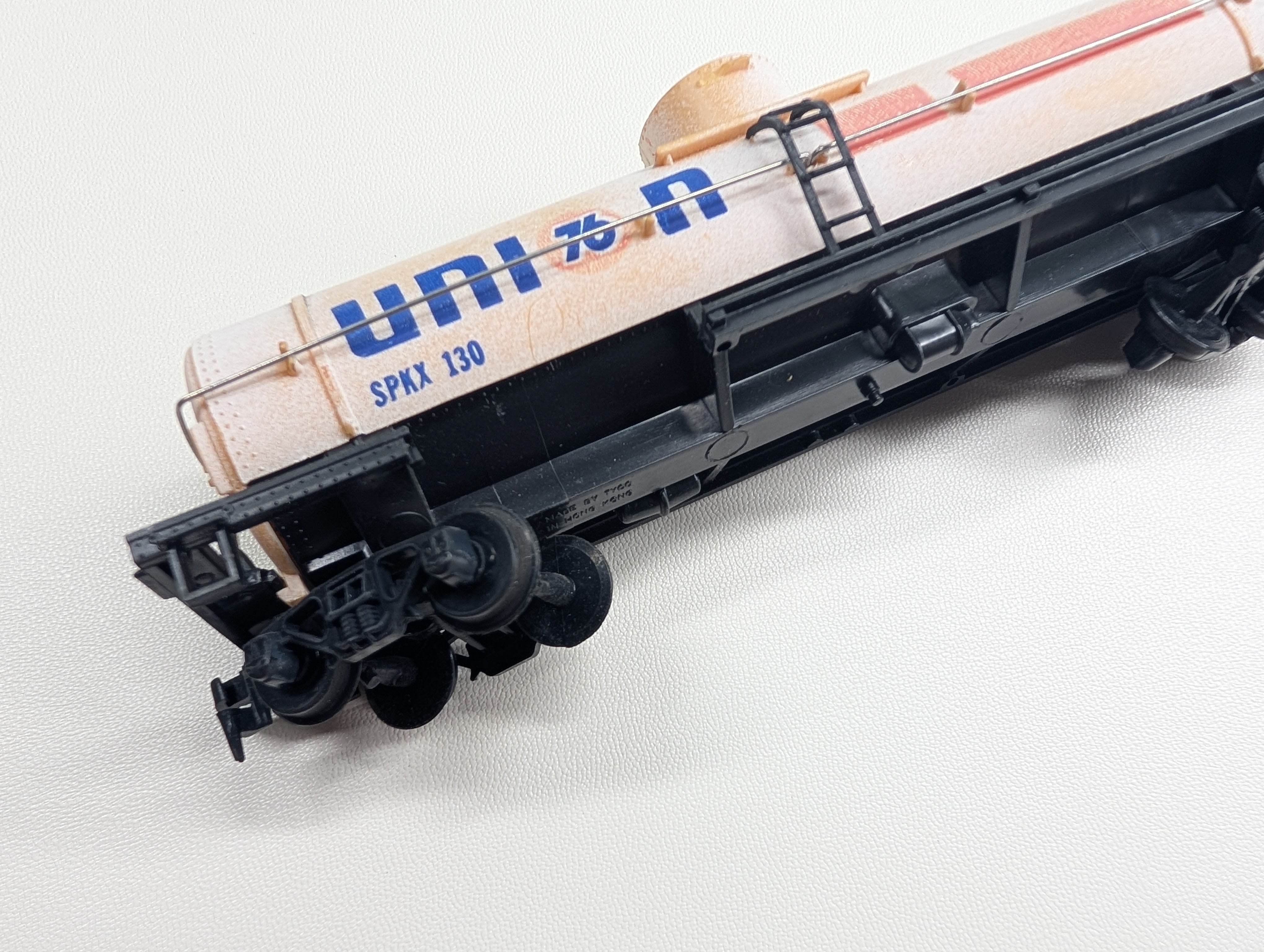 USED Tyco HO Scale Single Dome Tank Car Union 76 SPKX #130