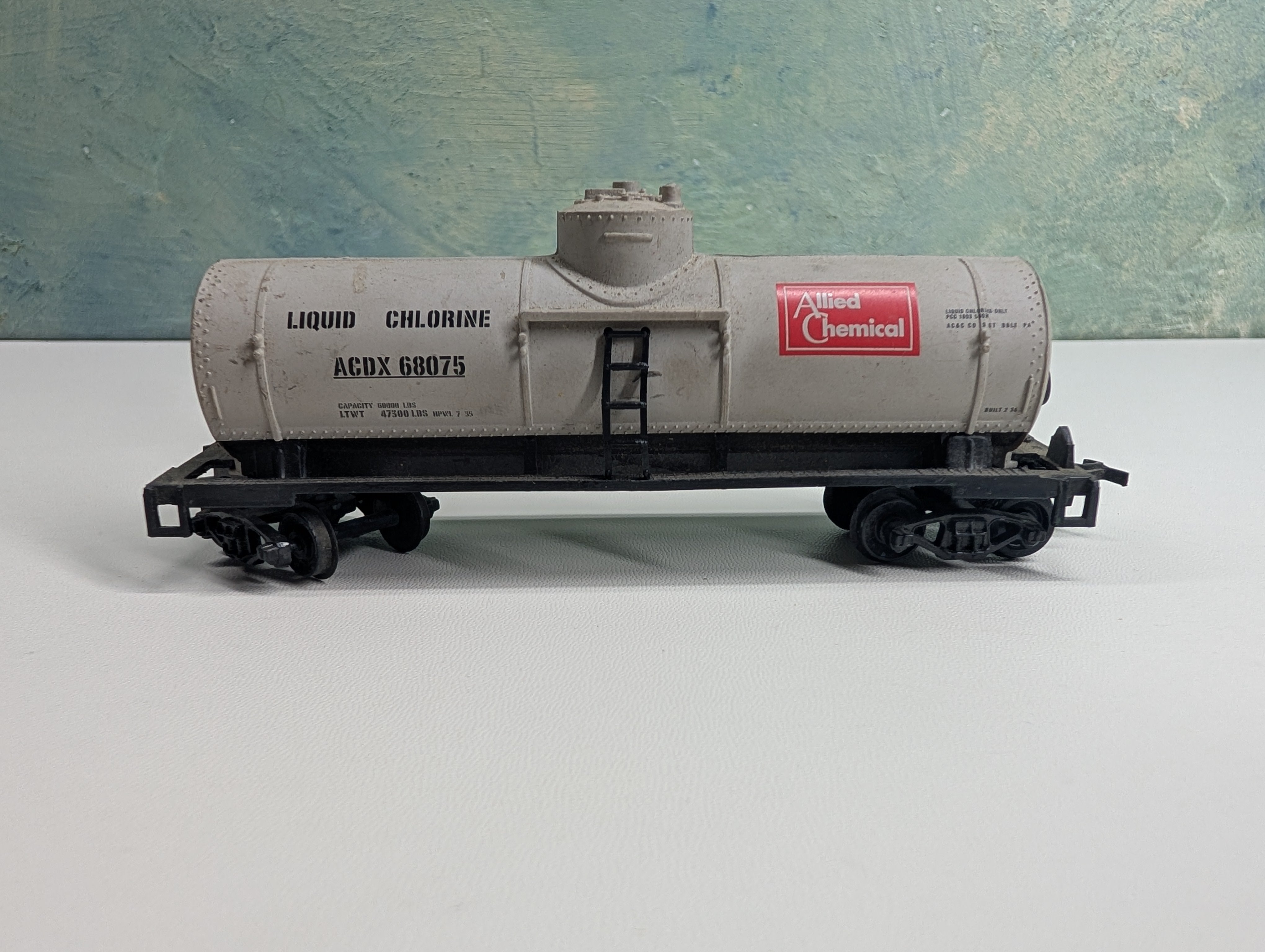 USED Life-Like HO Scale Single Dome Tank Car Allied Chemical ACDX #68075