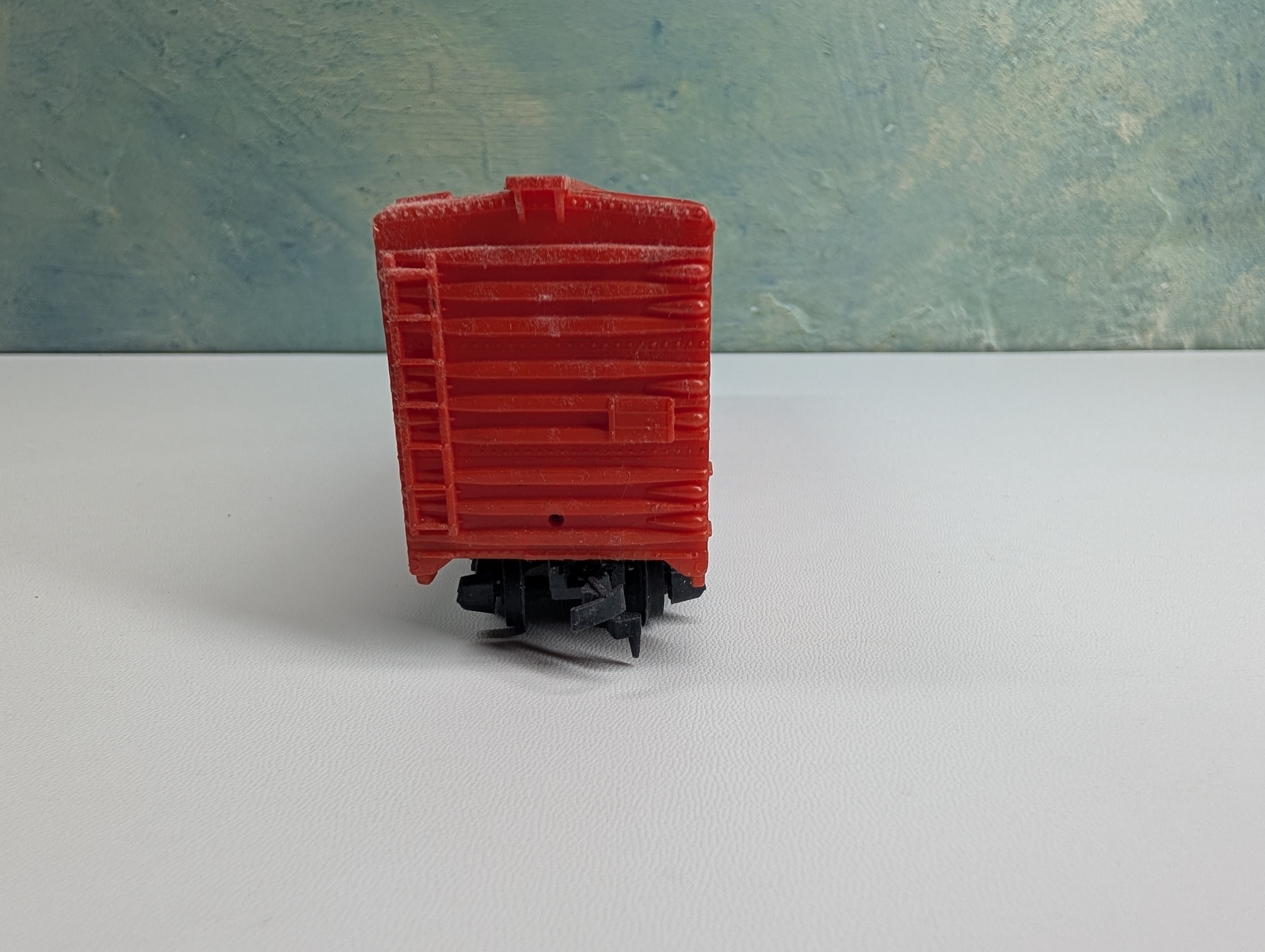 USED Tyco HO Scale 50' Box Car New Haven NH #35688