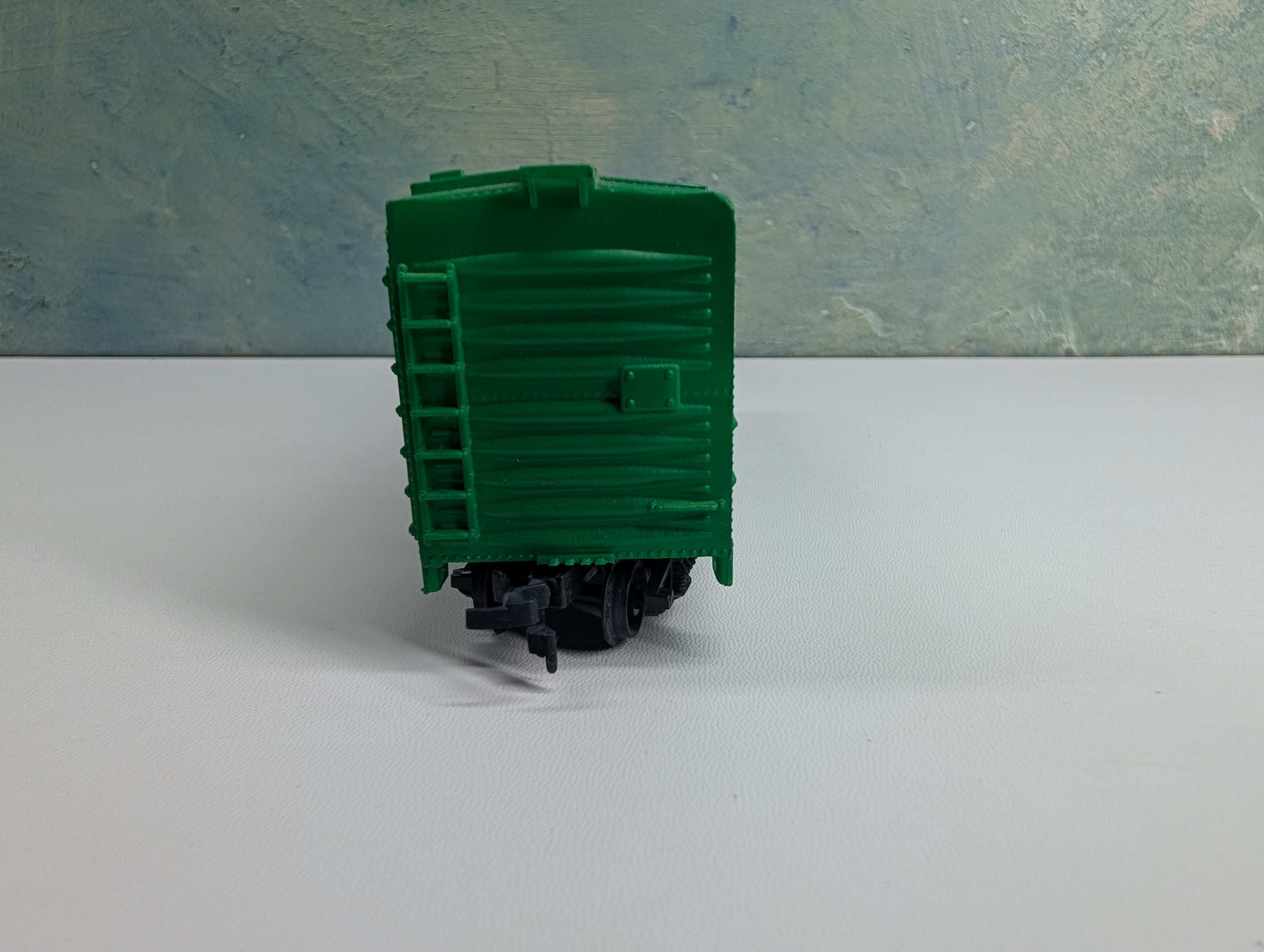 USED Life-Like HO Scale 40' Box Car Linde Union Carbide LAPX #358