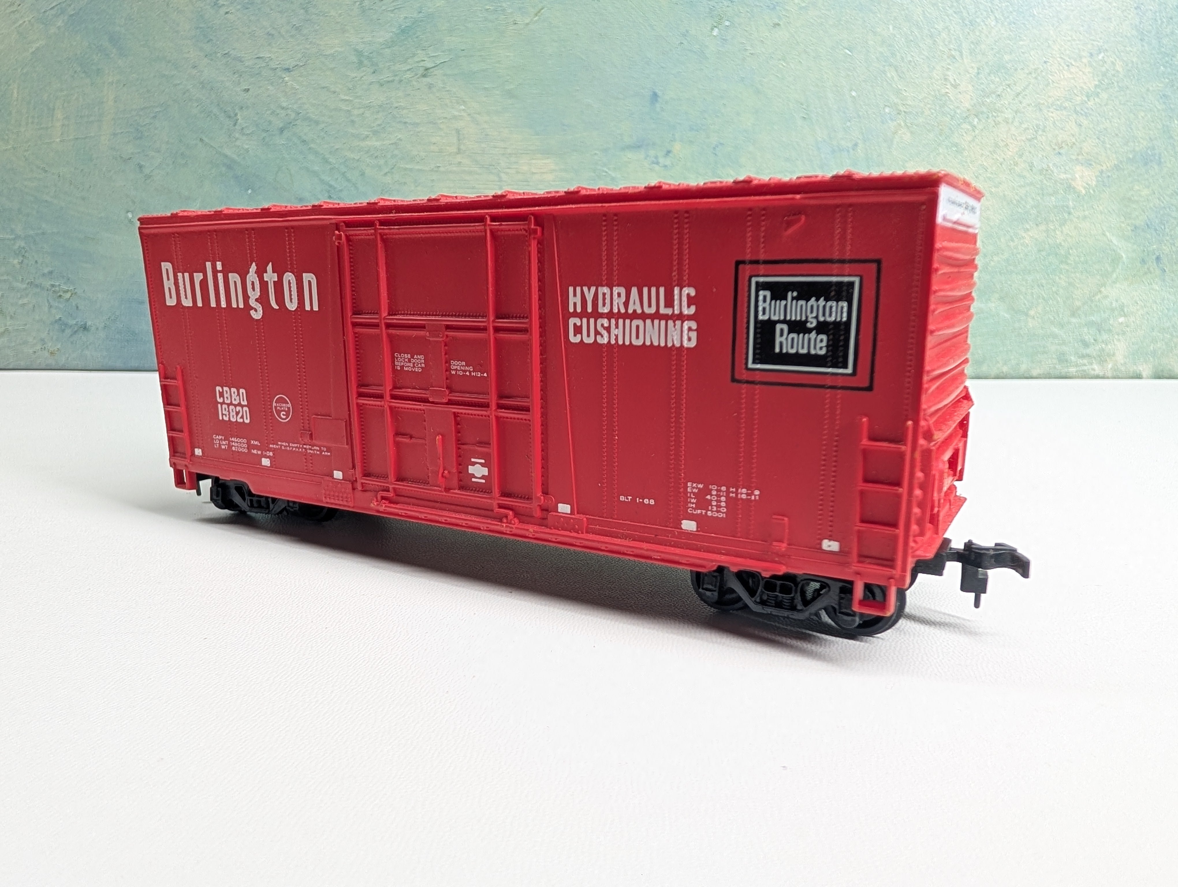 USED Bachmann HO Scale 40' Hi-Cube Box Car Burlington CB&Q #19820