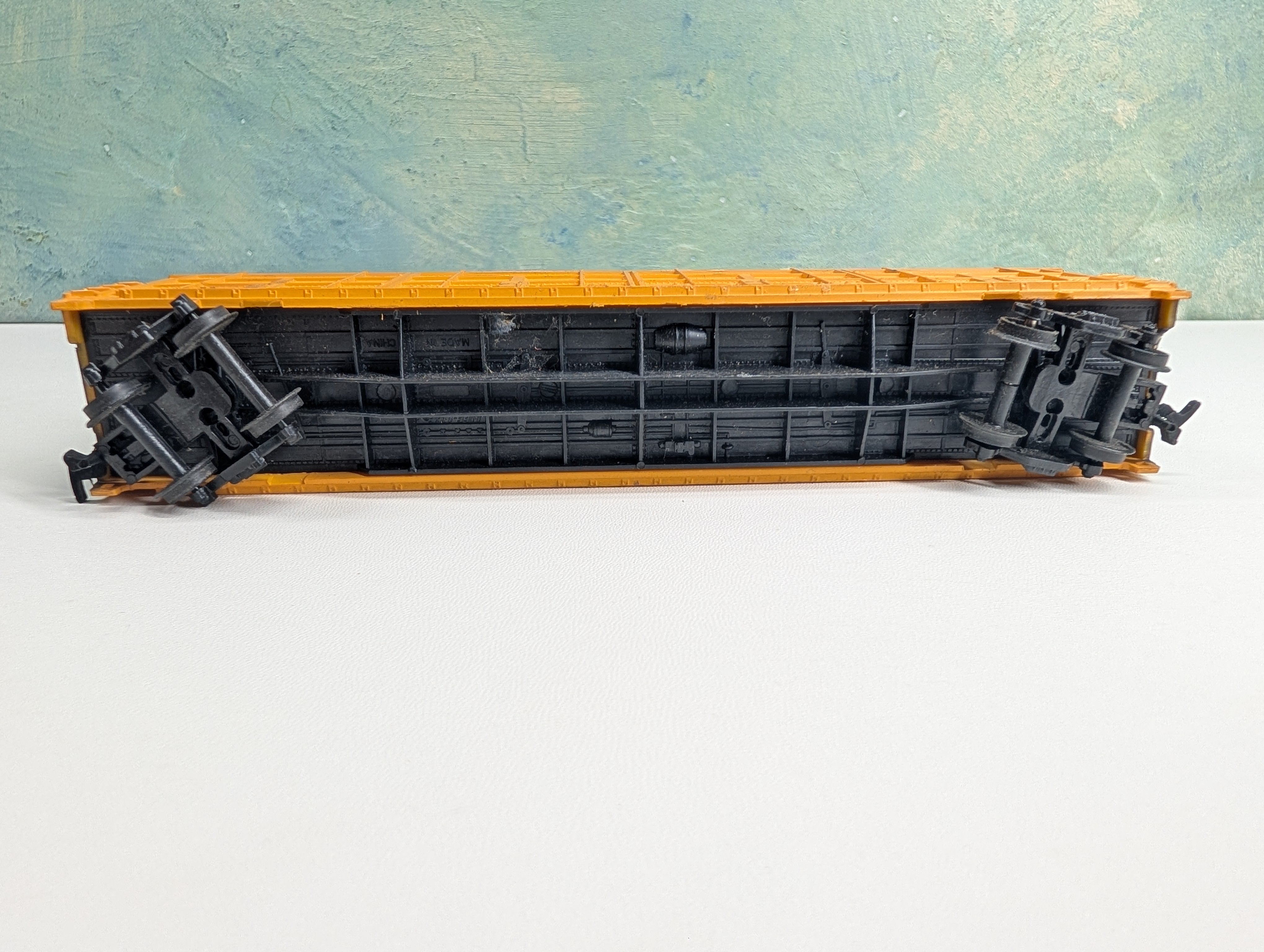 USED Life-Like HO Scale Thrall Door Box Car Green Bay and Western Railroad GBW #54