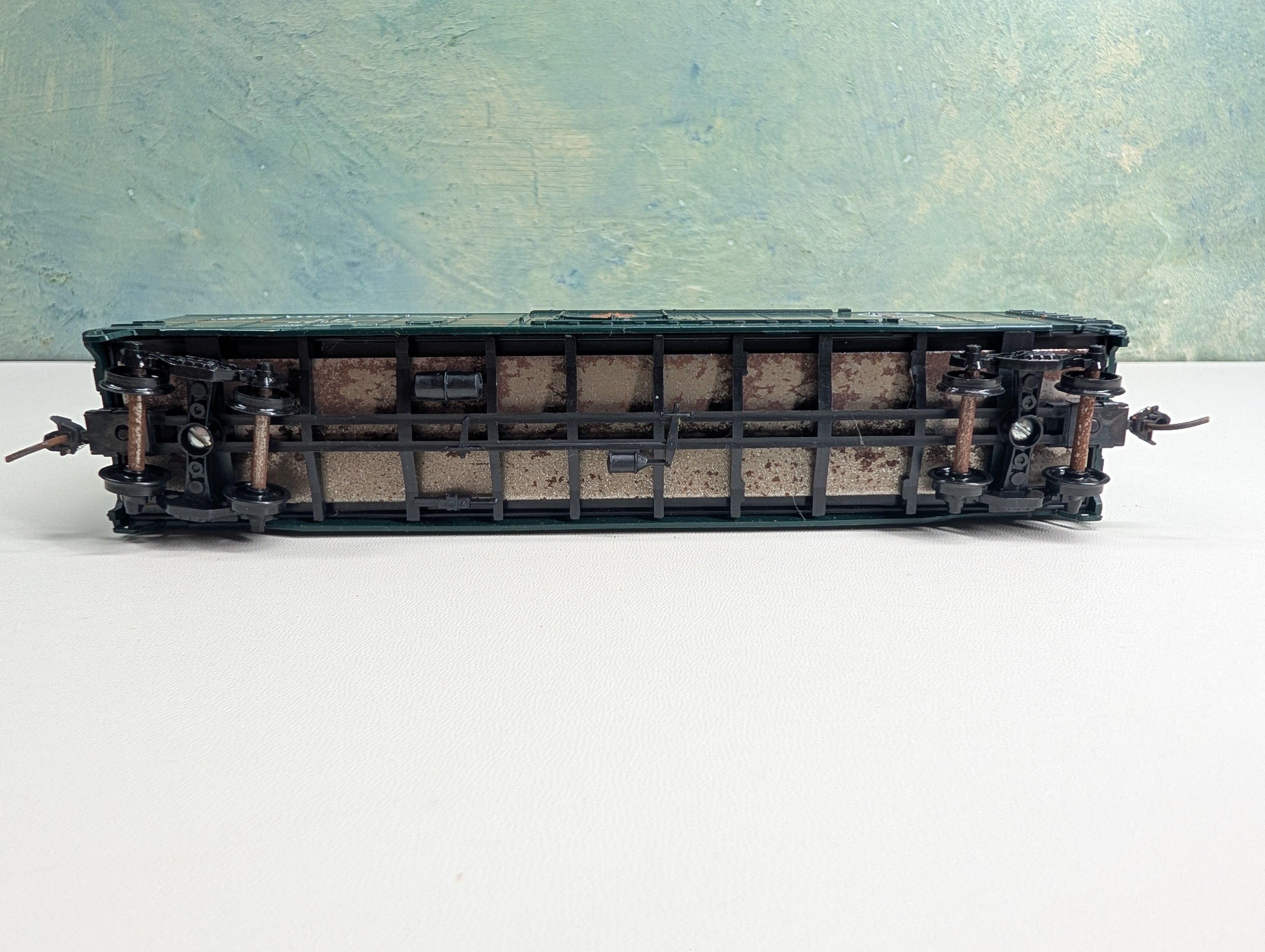 USED Athearn HO Scale 50' Box Car Northern Pacific NP #97833