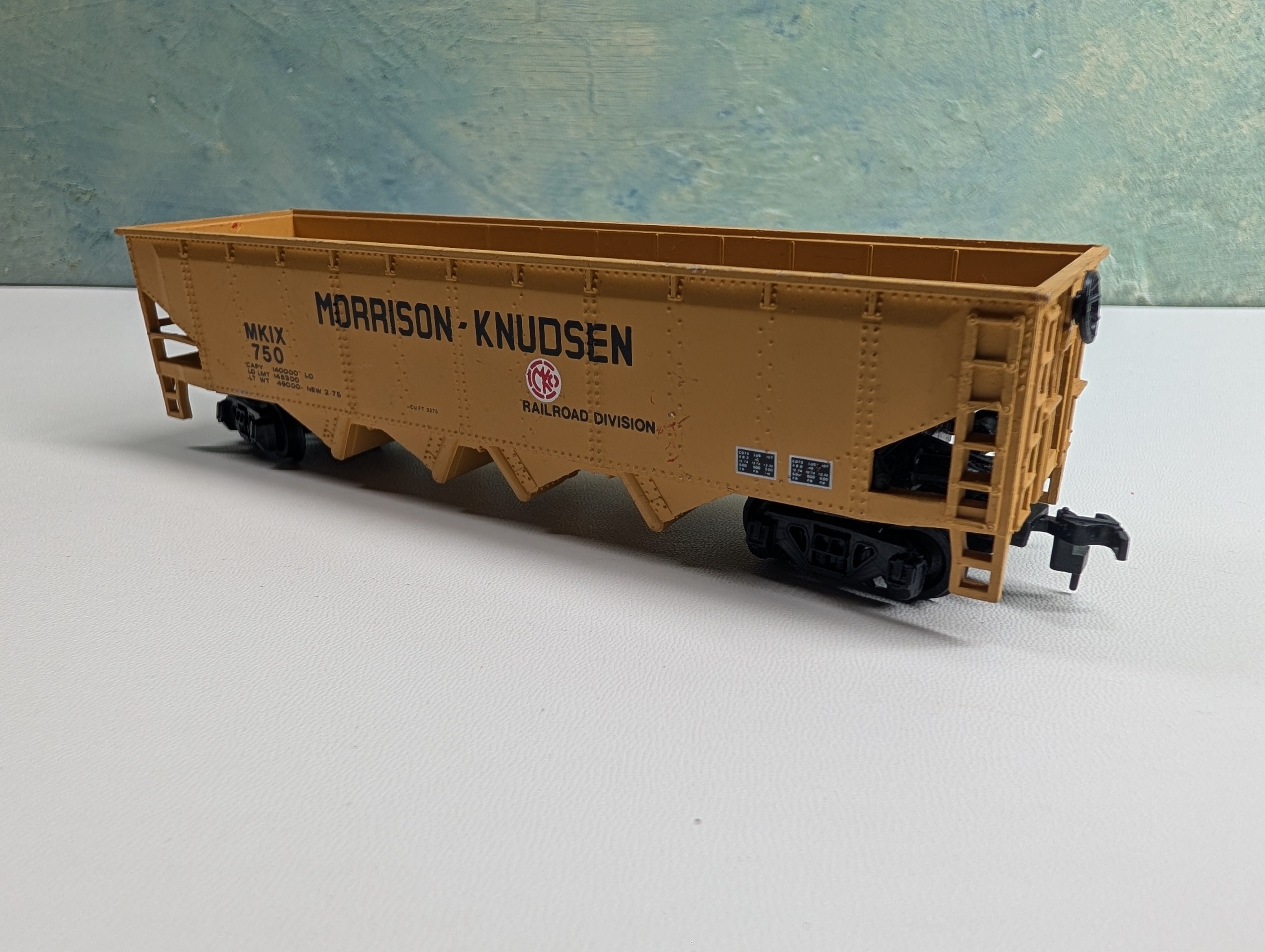 USED Bachmann HO Scale Quad Hopper Morrison Knudsen MKIX #750