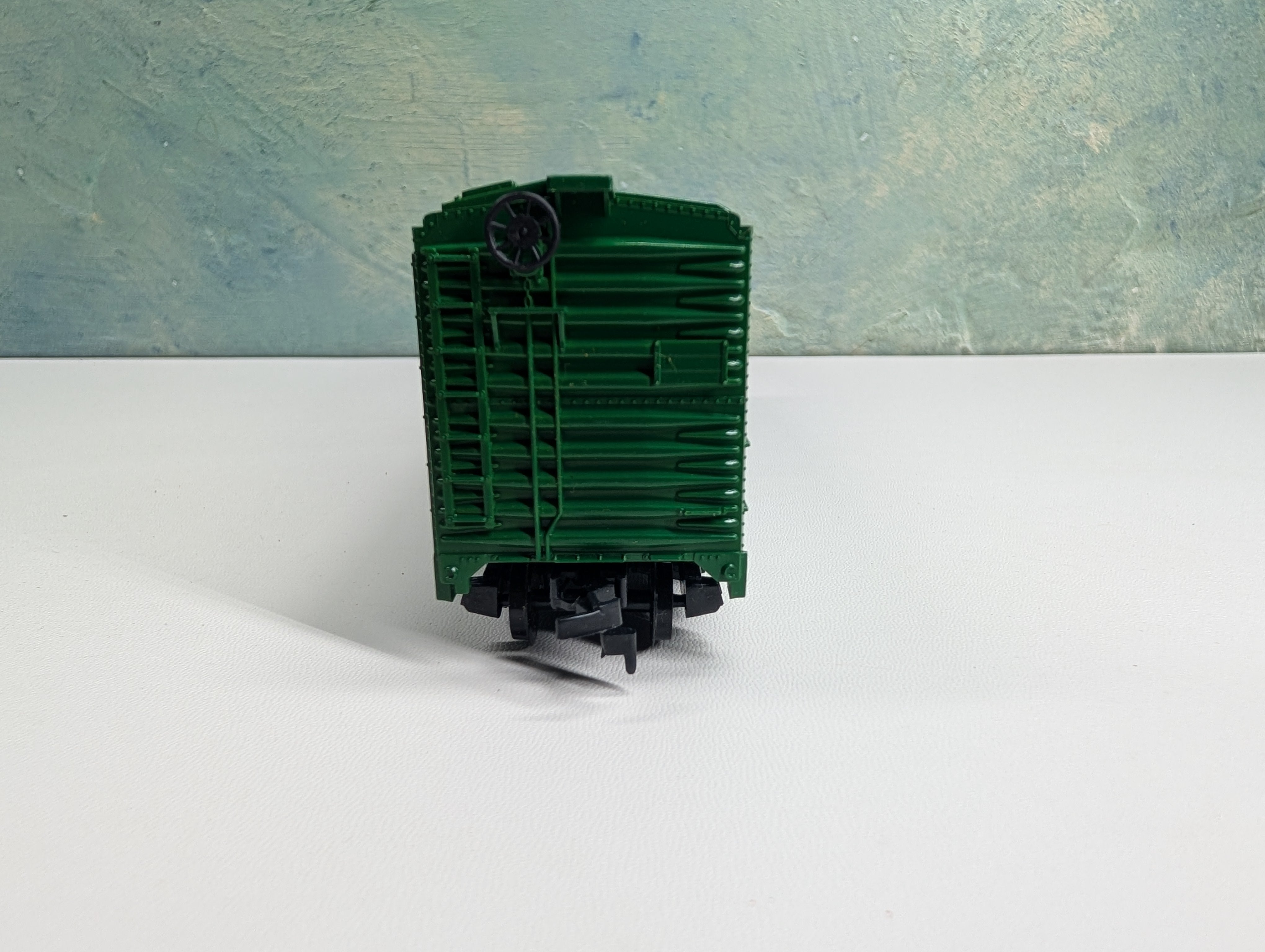USED AHM HO Scale 50' Box Car Burlington Northern BN #100024