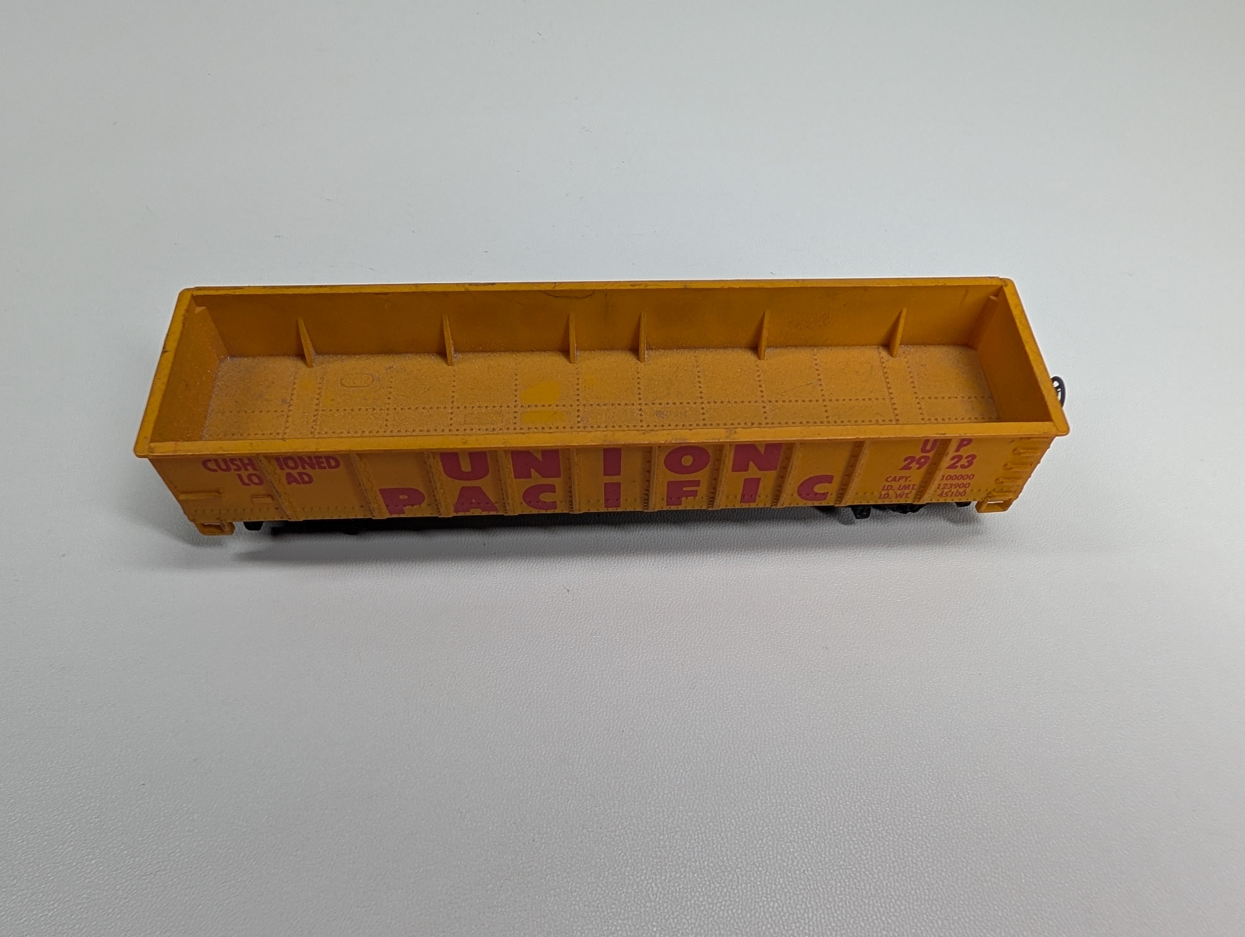 USED Tyco HO Scale 40' Gondola Union Pacific UP #2923
