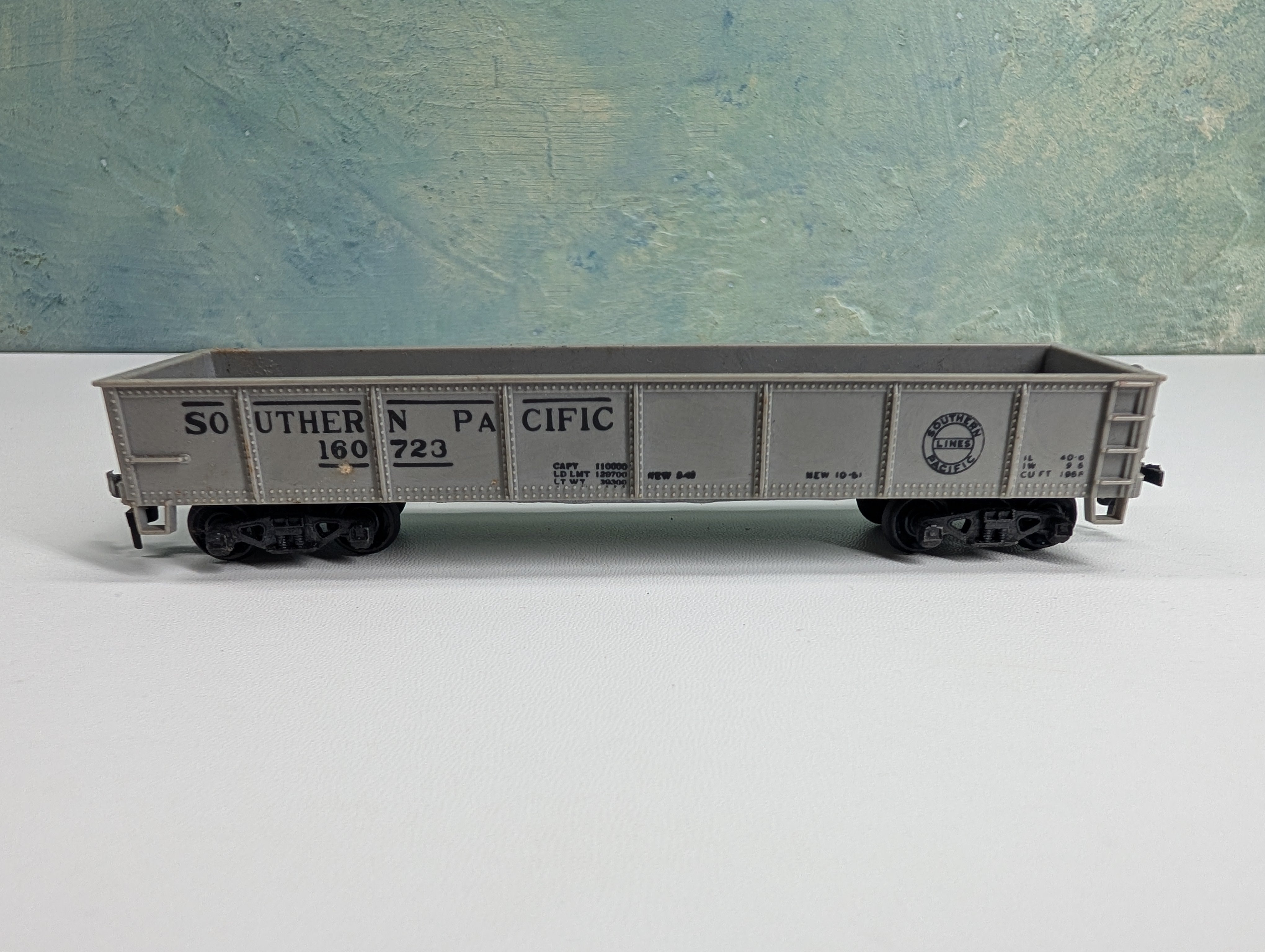 USED Varney HO Scale 40' Gondola Southern Pacific #160723