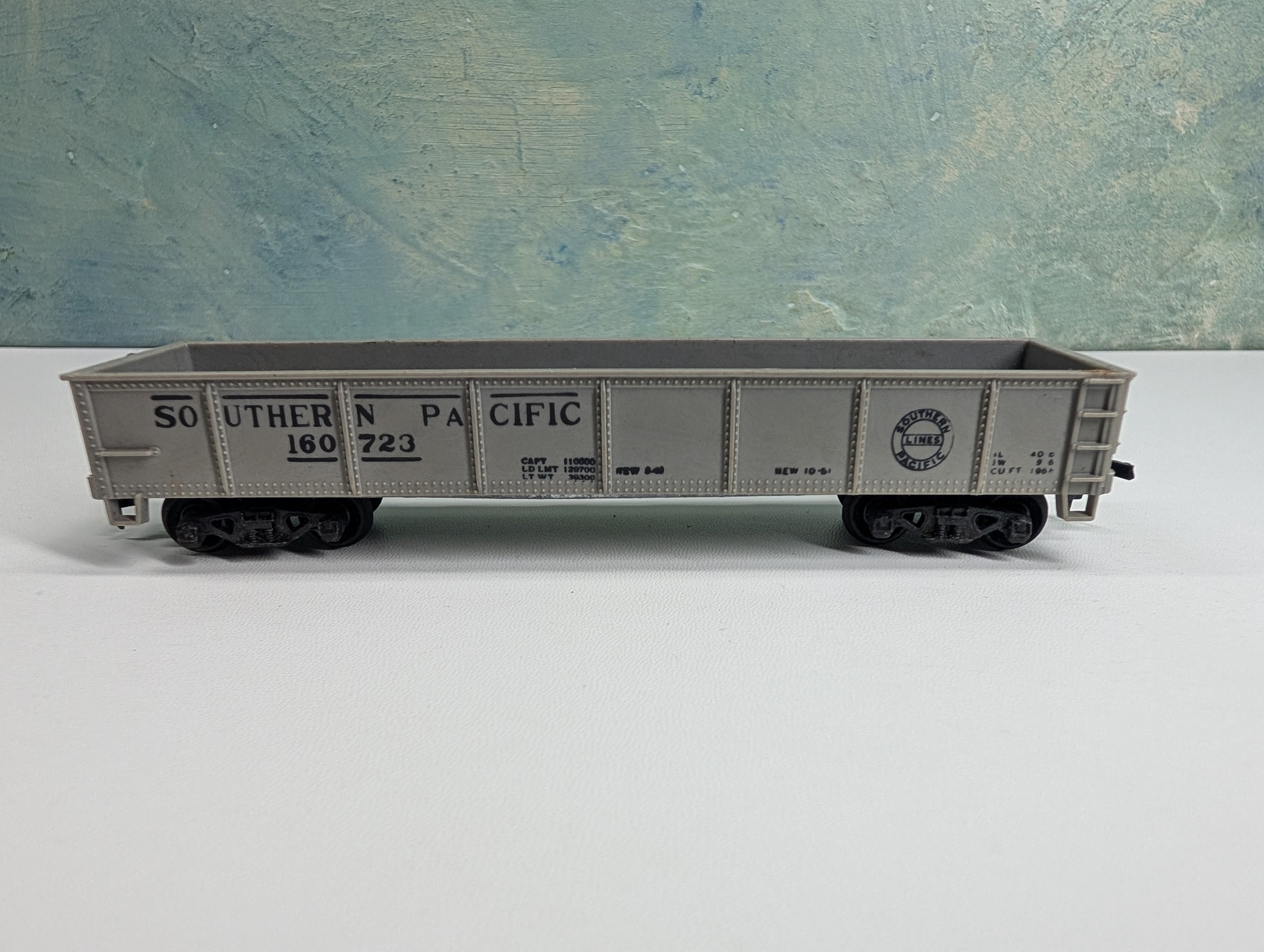 USED Varney HO Scale 40' Gondola Southern Pacific #160723