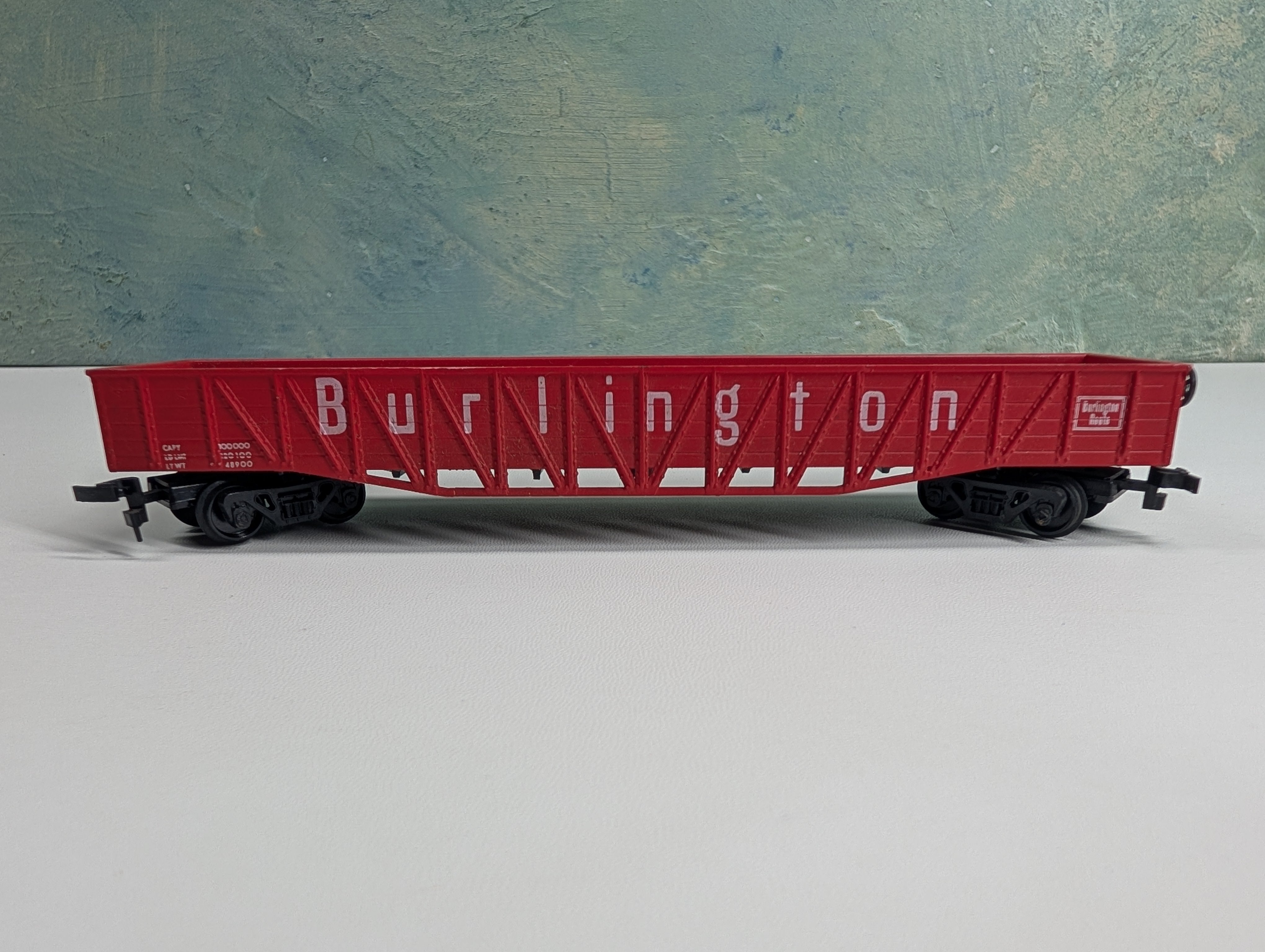 USED AHM HO Scale 50' Wooden Gondola Burlington