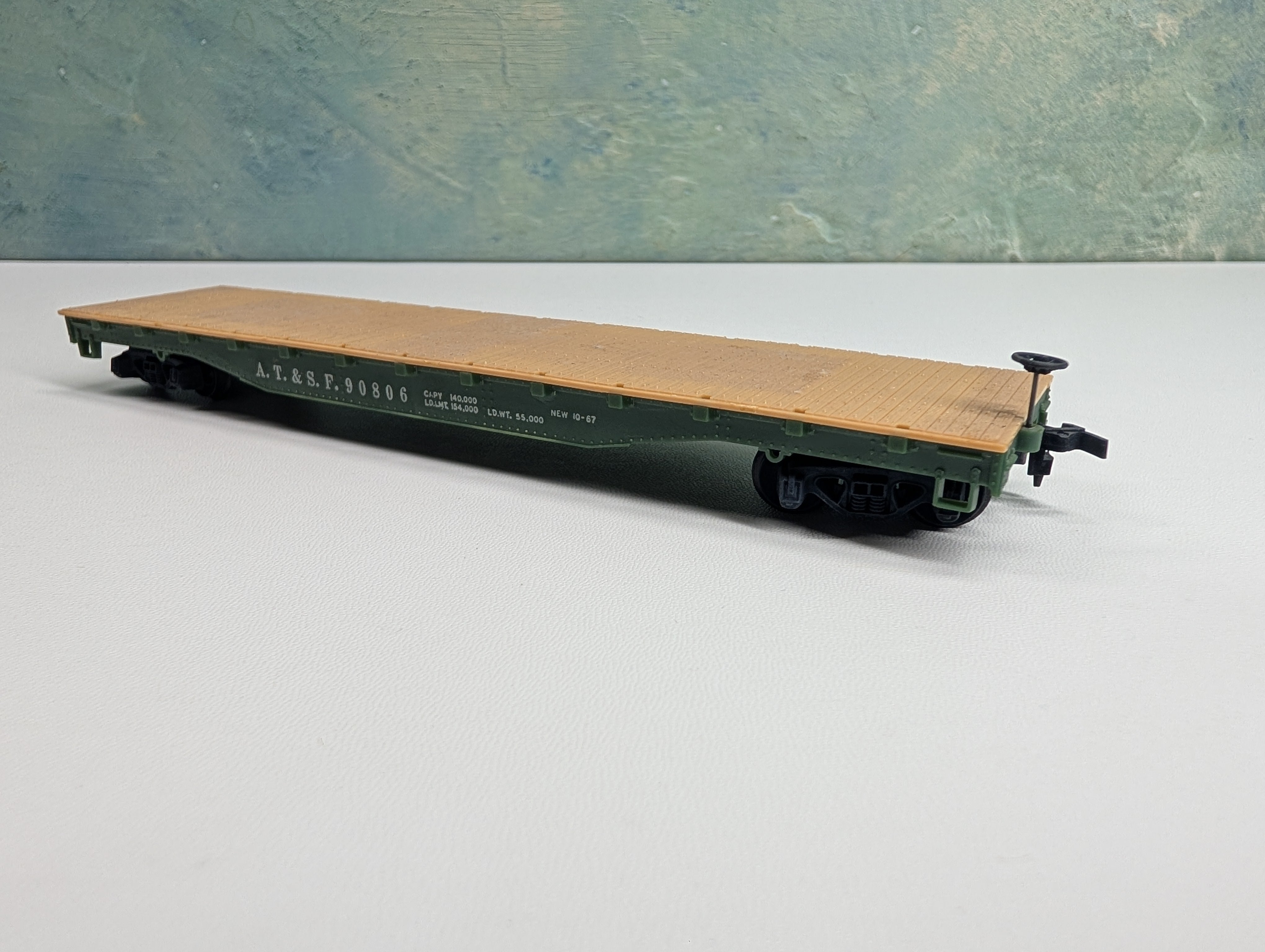 USED Tyco HO Scale 50' Flat Car Santa Fe ATSF #90806 with Brake Wheel!