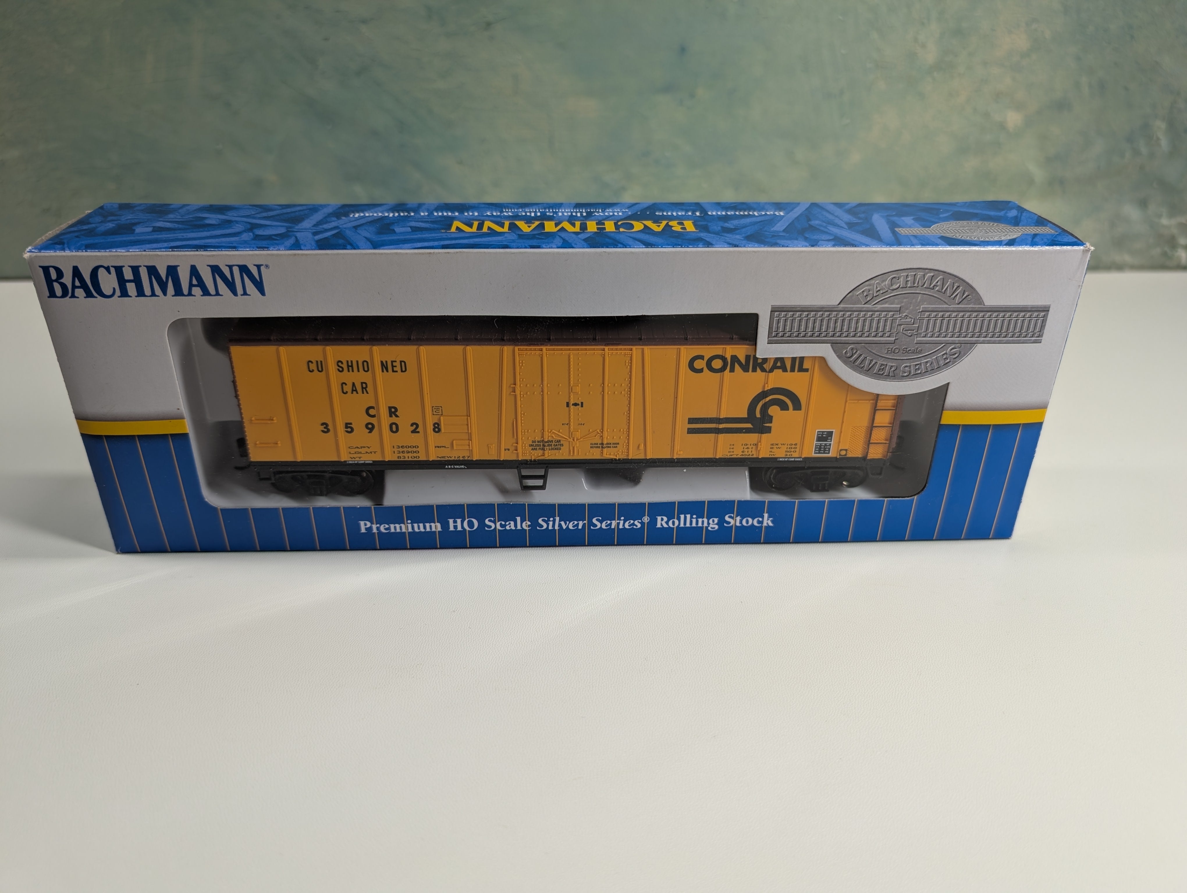Bachmann 17911 HO Scale Silver Series 50' Steel Reefer Conrail CR #359028 Metal Wheels