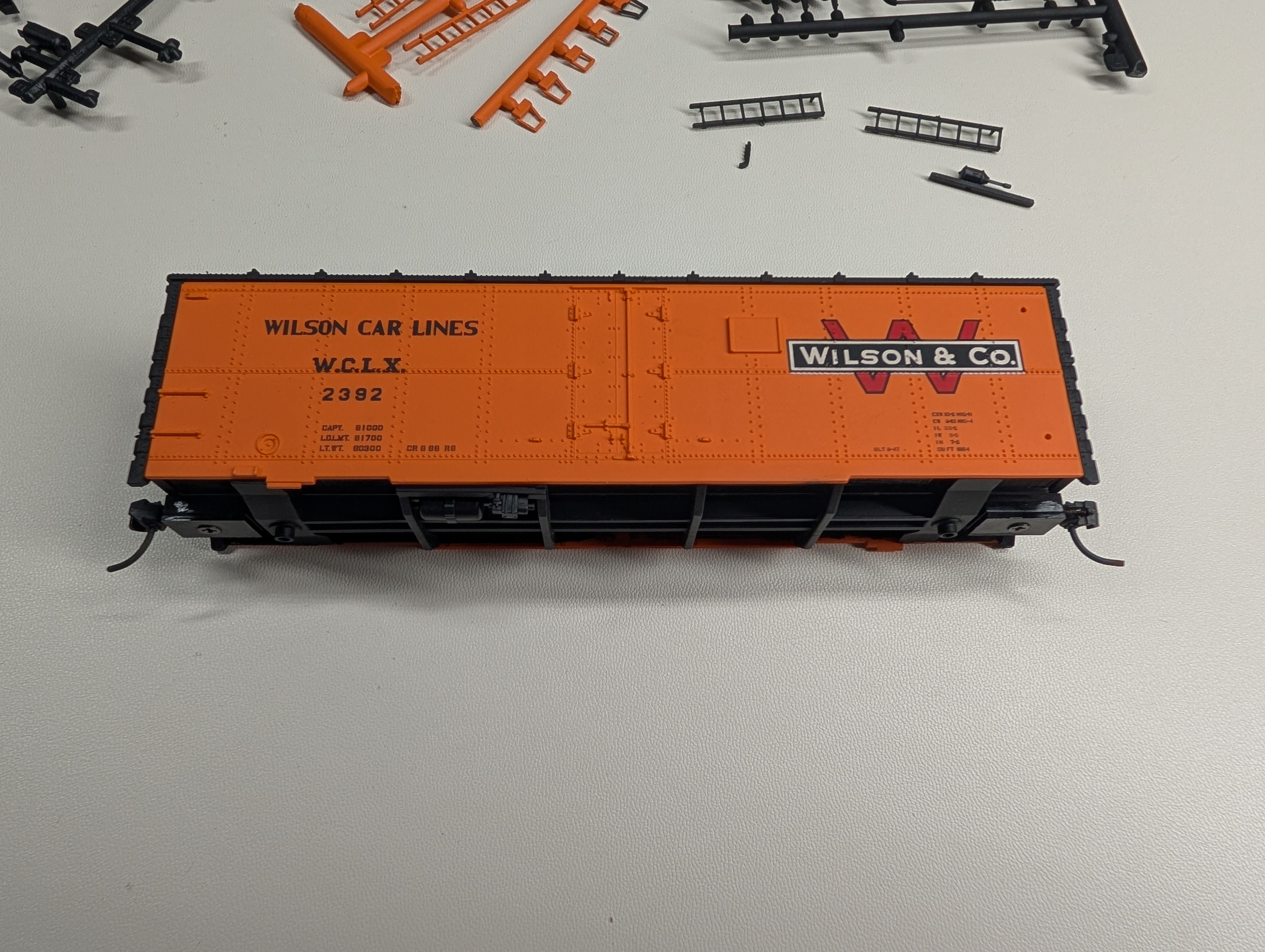 USED Walthers 932-2555 HO Scale 40' Meat Reefer Wilson Car Lines WCLX #2382 Started KIT