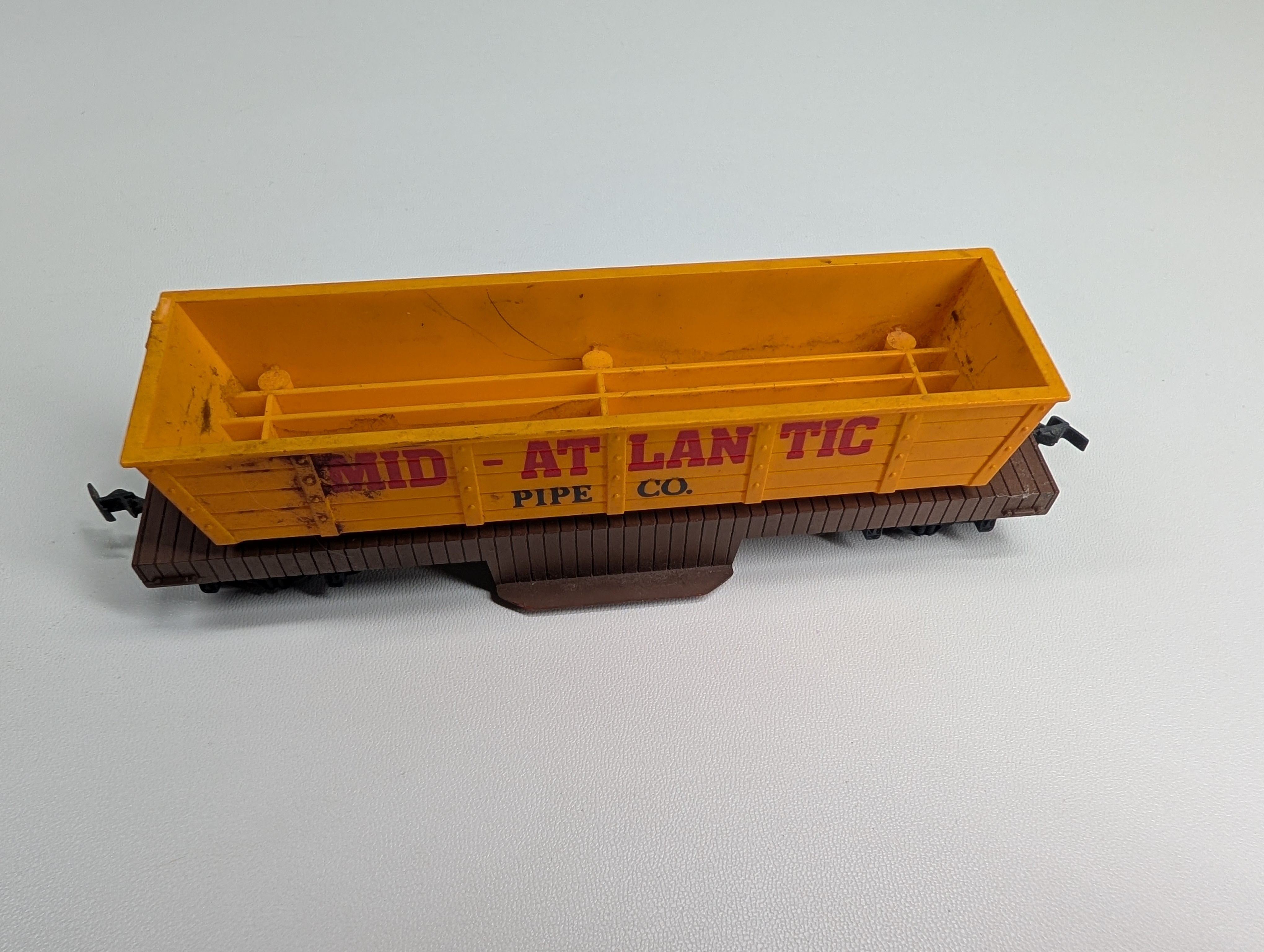 USED Tyco HO Scale Dump Car Mid-Atlantic Pipe Co