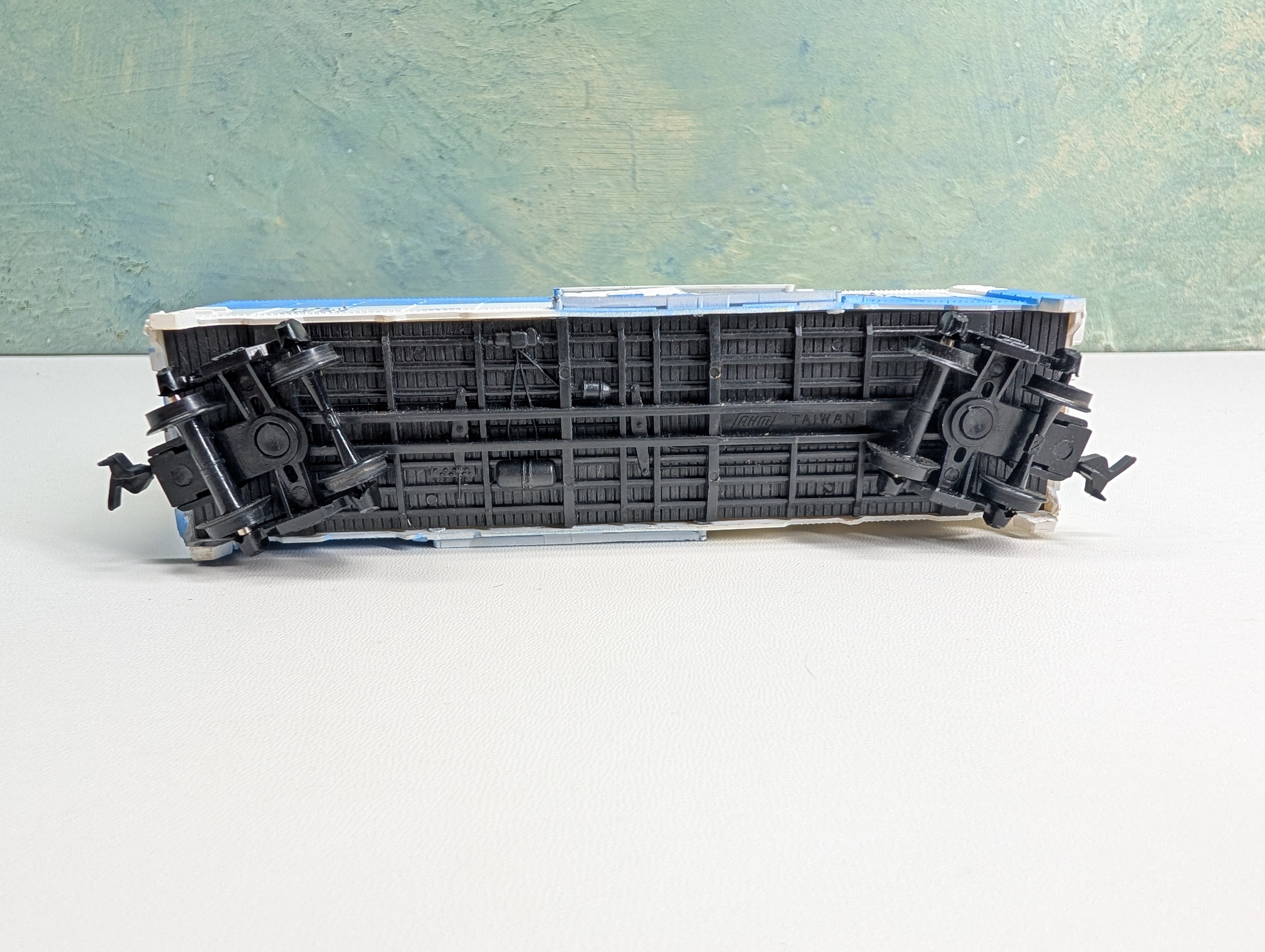 USED AHM HO Scale 40' Billboard Box Car West Point Textiles CHV #1060
