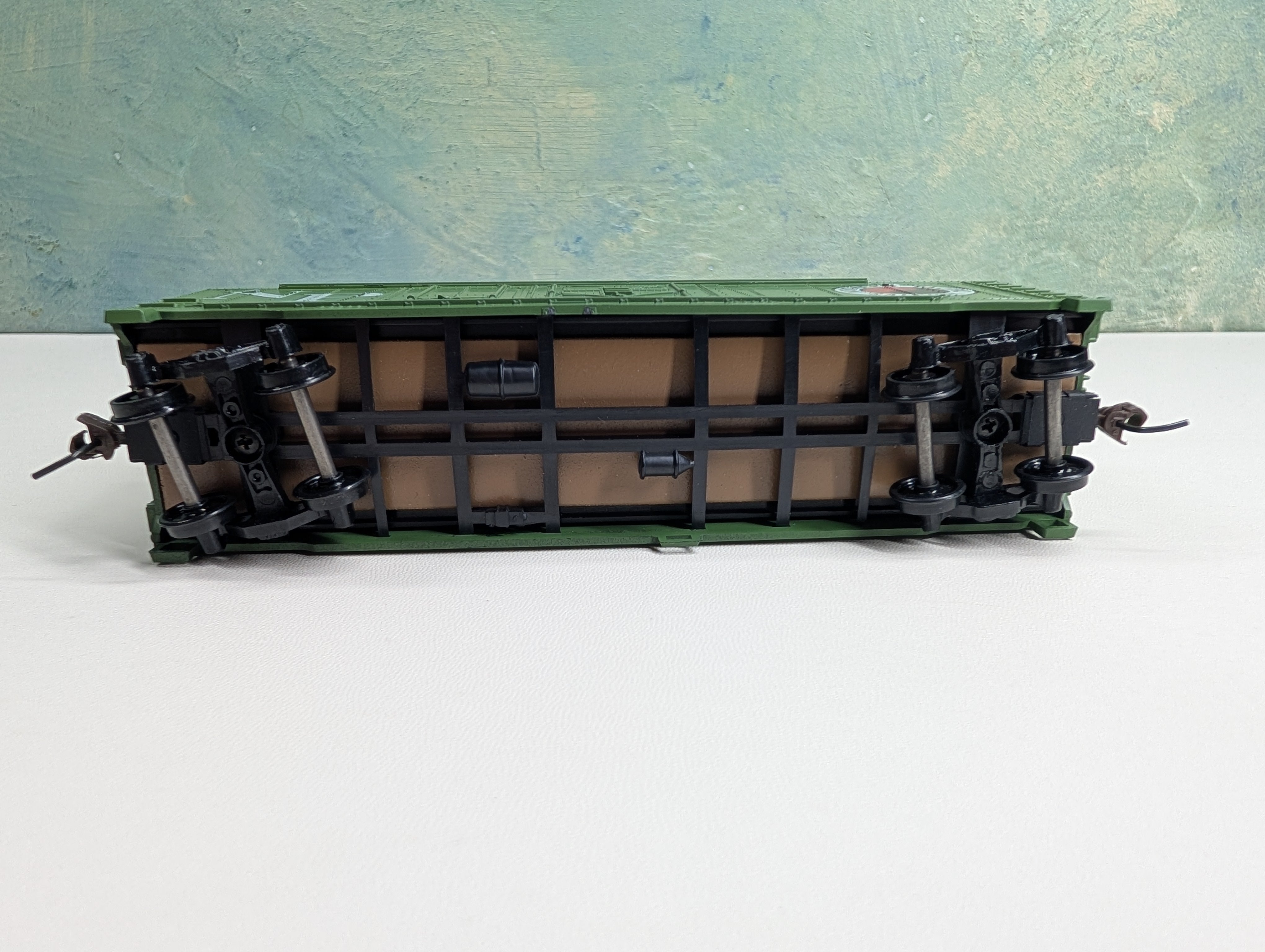 USED Athearn HO Scale 40' Box Car Northern Pacific NP #8434