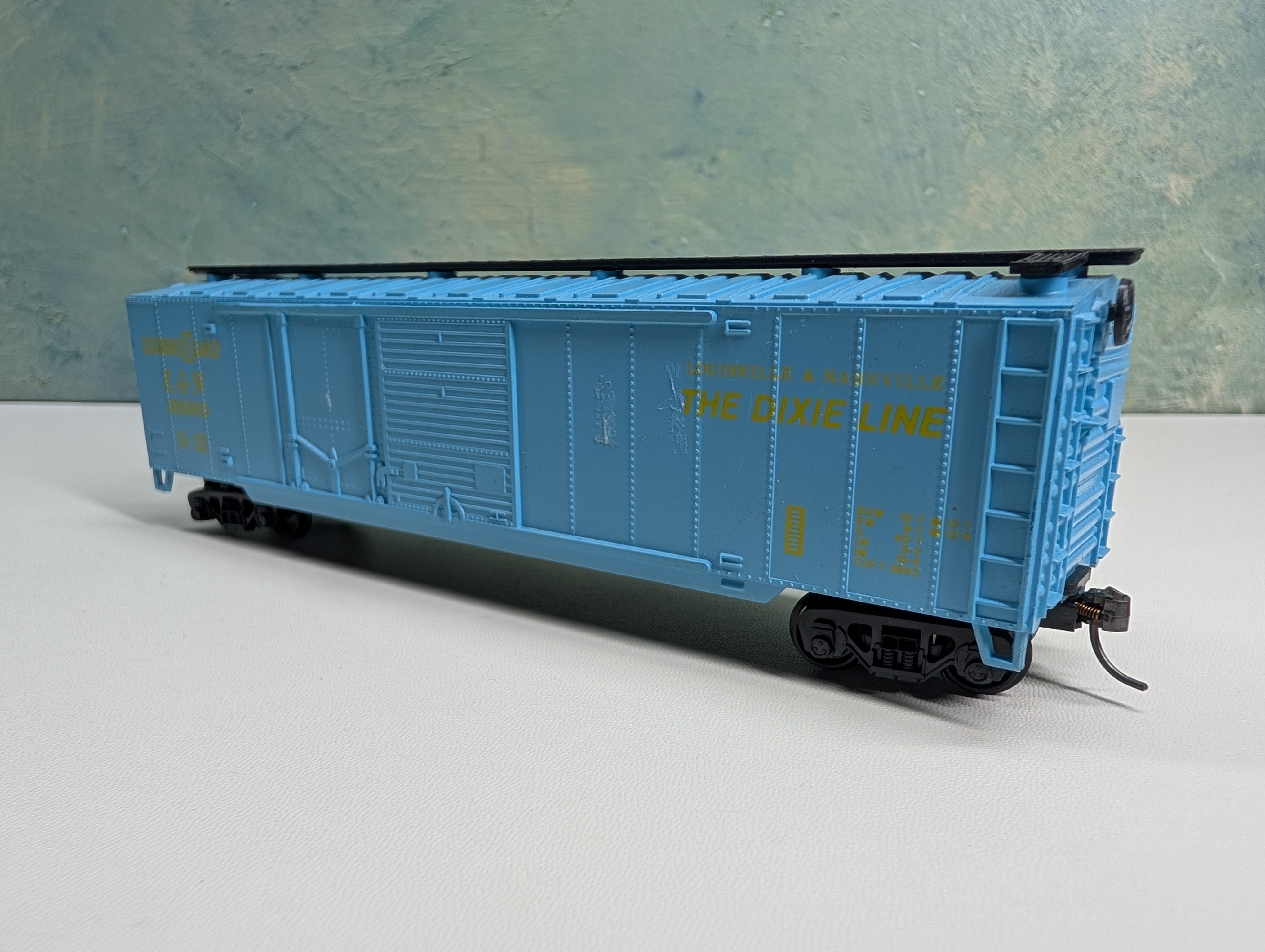 USED HO Scale 50' Box Car Louisville & Nashville L&N #105000
