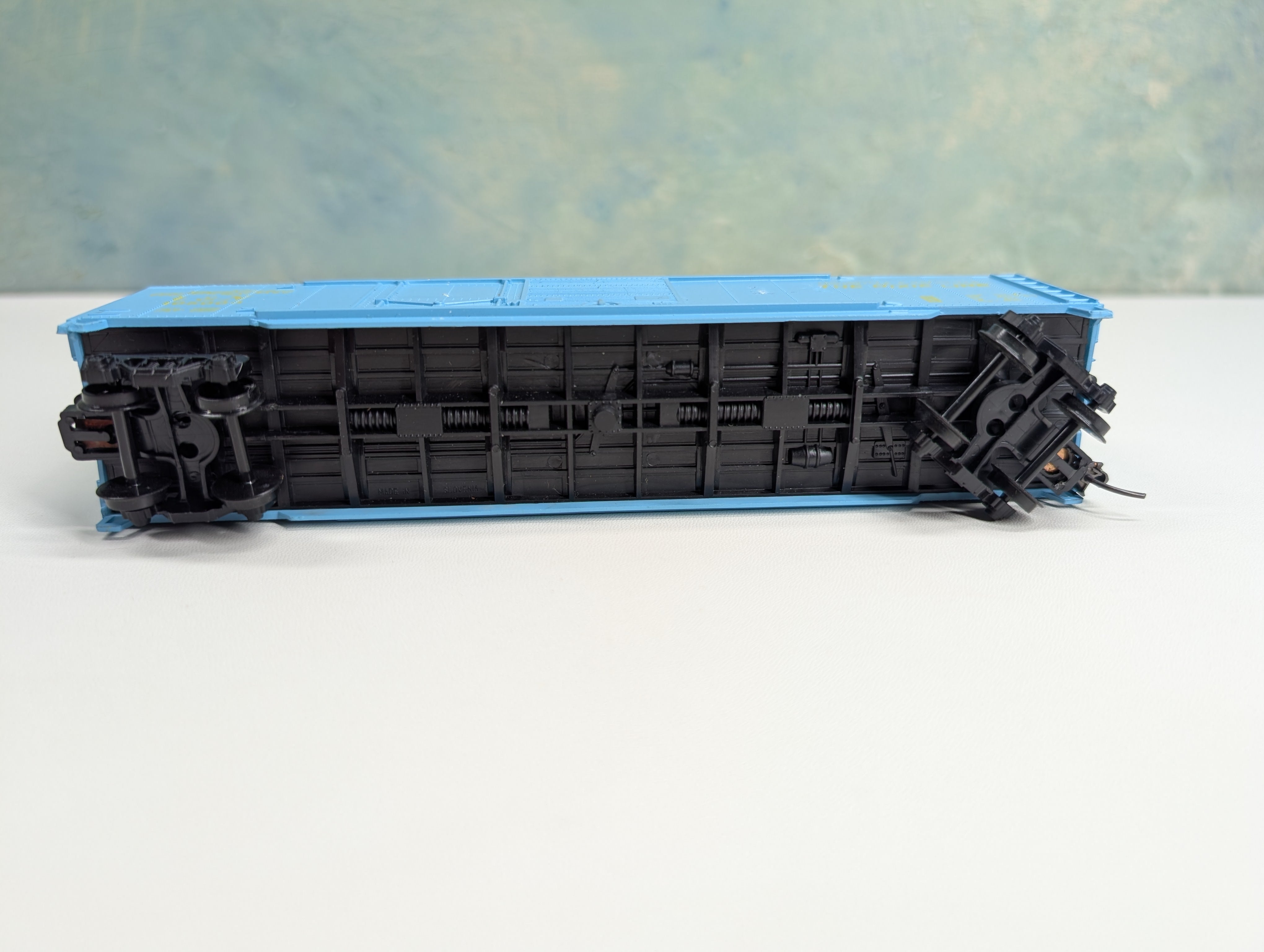USED HO Scale 50' Box Car Louisville & Nashville L&N #105000