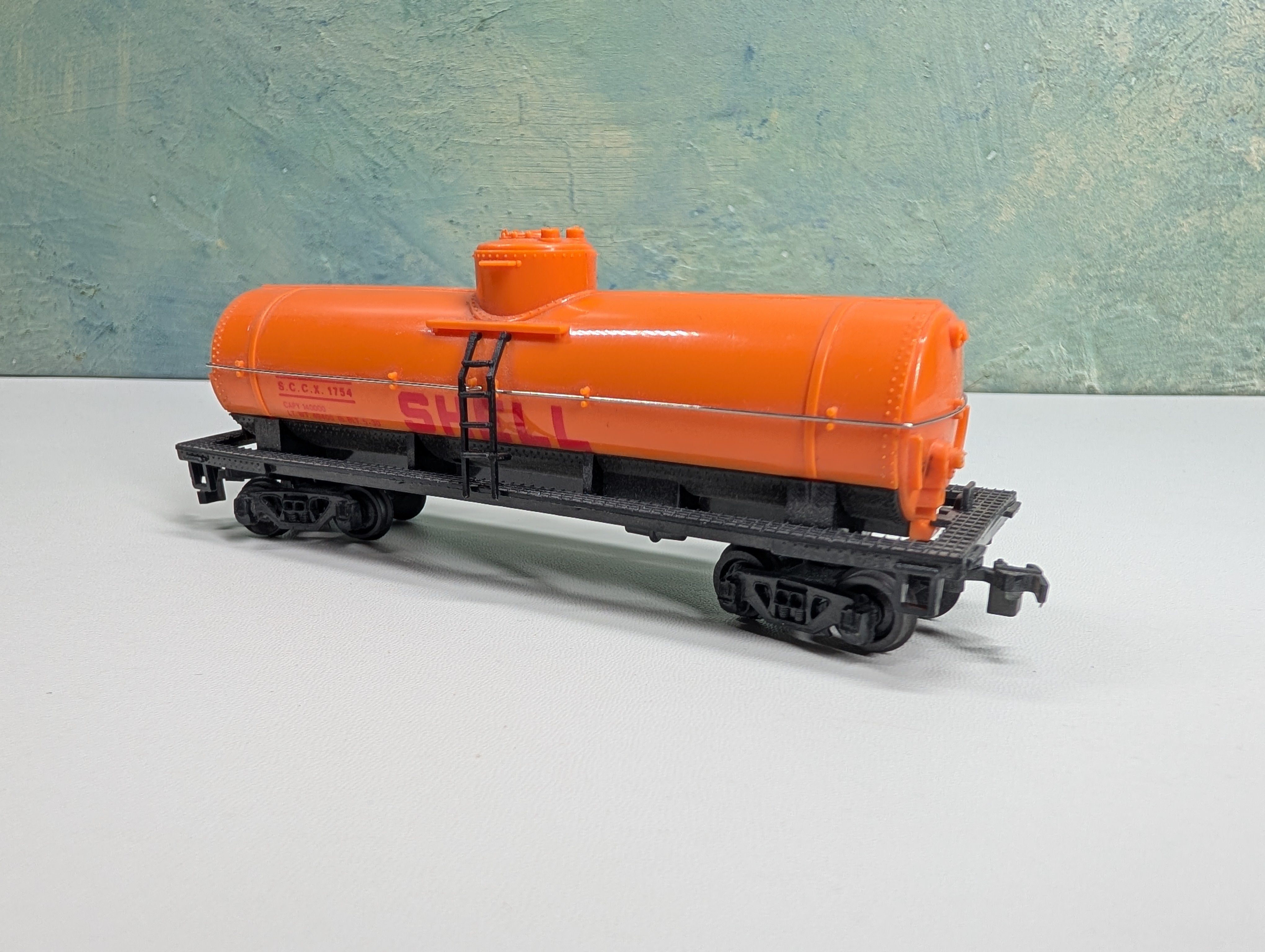 USED Bachmann HO Scale Single Dome Tank Car Shell SCCX #1754