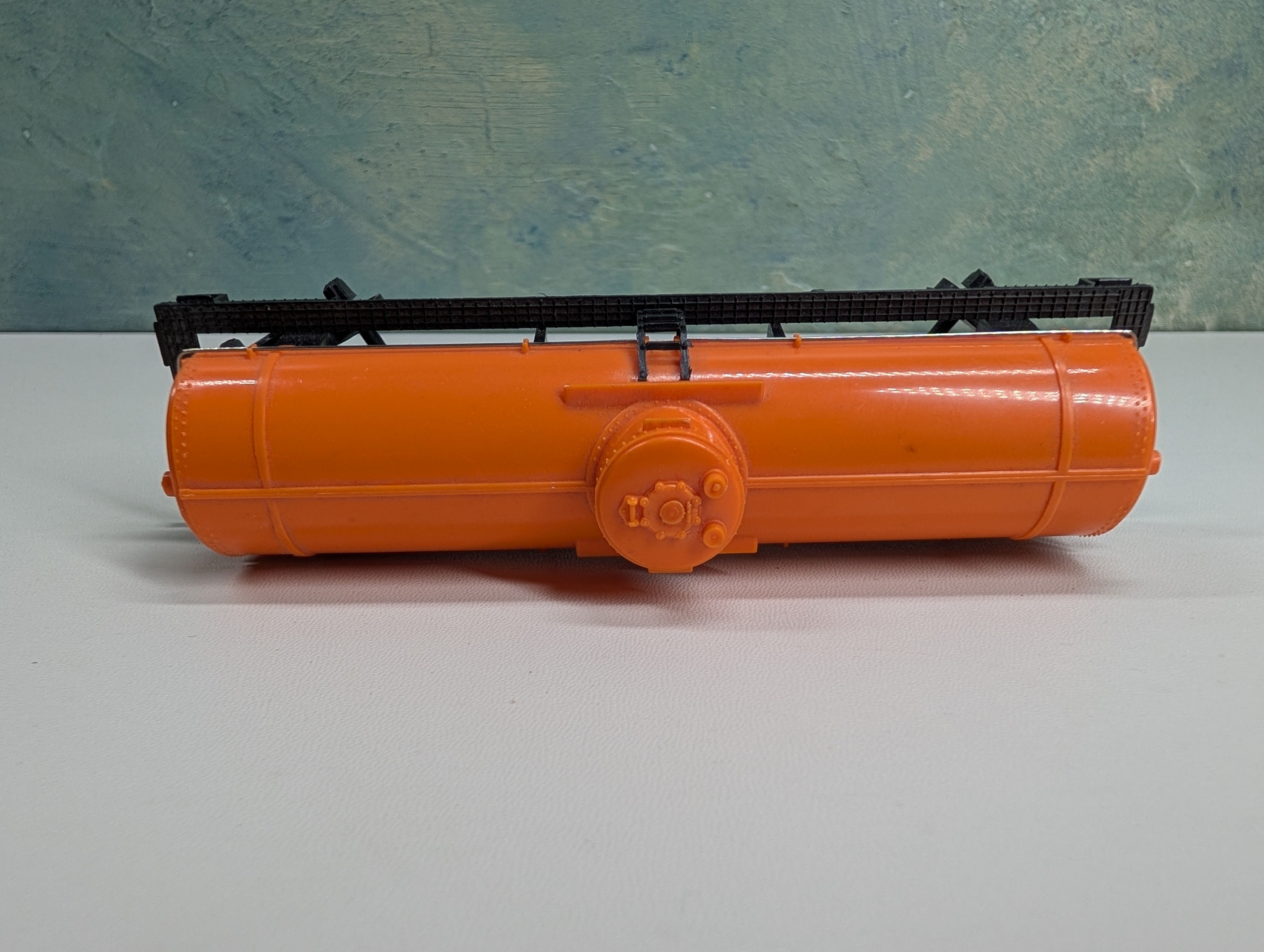 USED Bachmann HO Scale Single Dome Tank Car Shell SCCX #1754