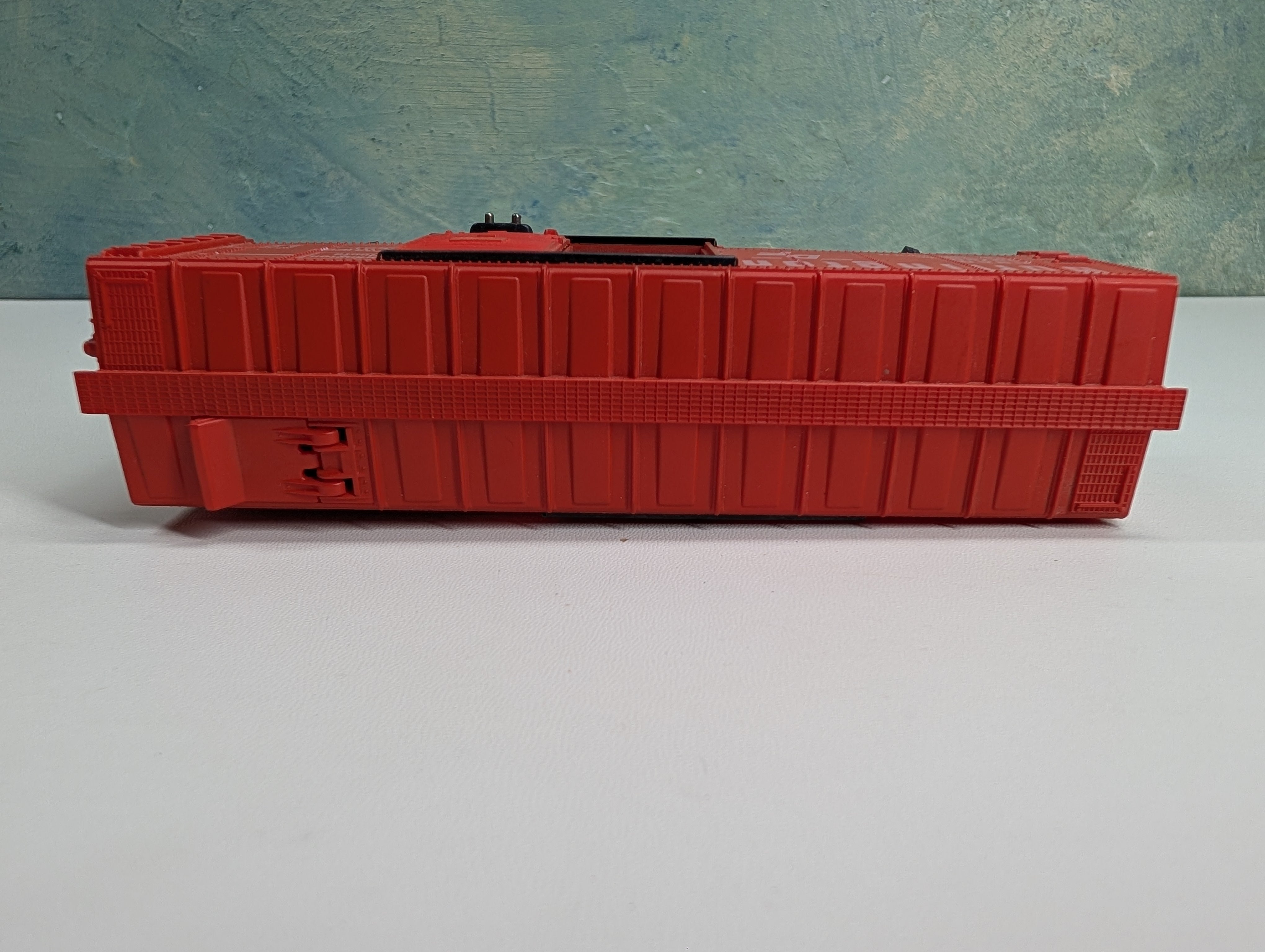 USED Tyco HO Scale 40' Operating Box Car Burlington CB&Q #19720