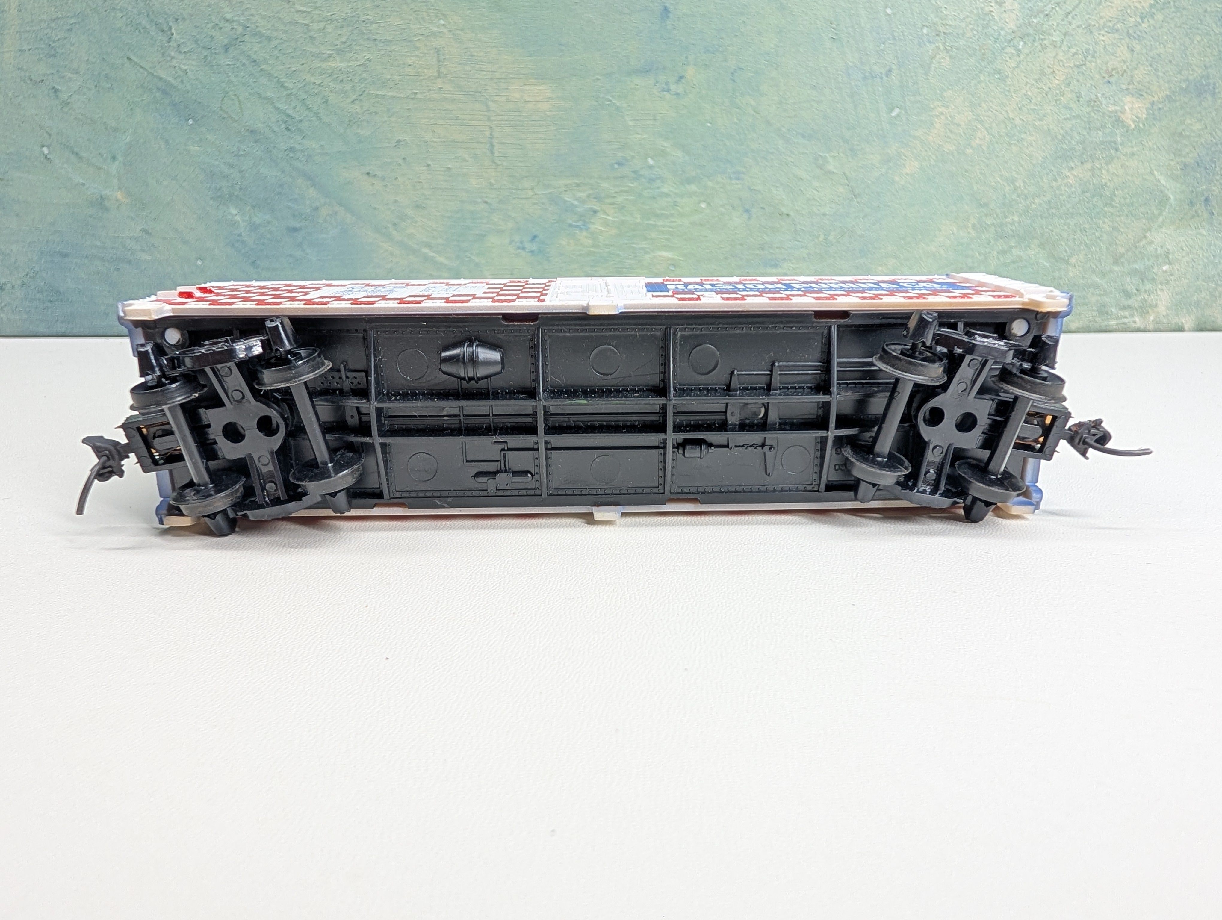 USED Tyco HO Scale 40' Wooden Reefer Box Car Purina MRS #4554