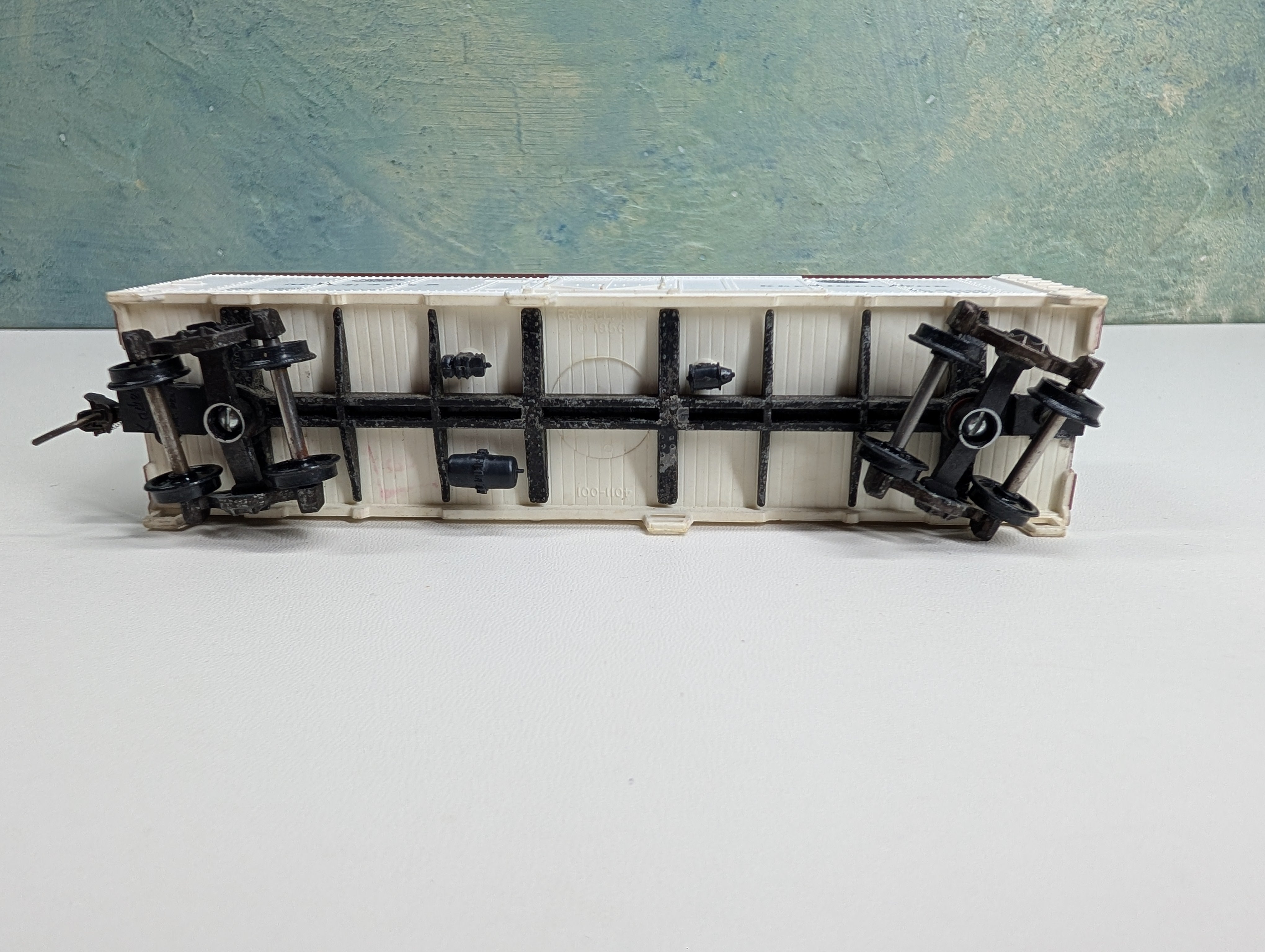 USED REVELL HO Scale 40' Reefer Box Car Merchants Despatch MDT #4015