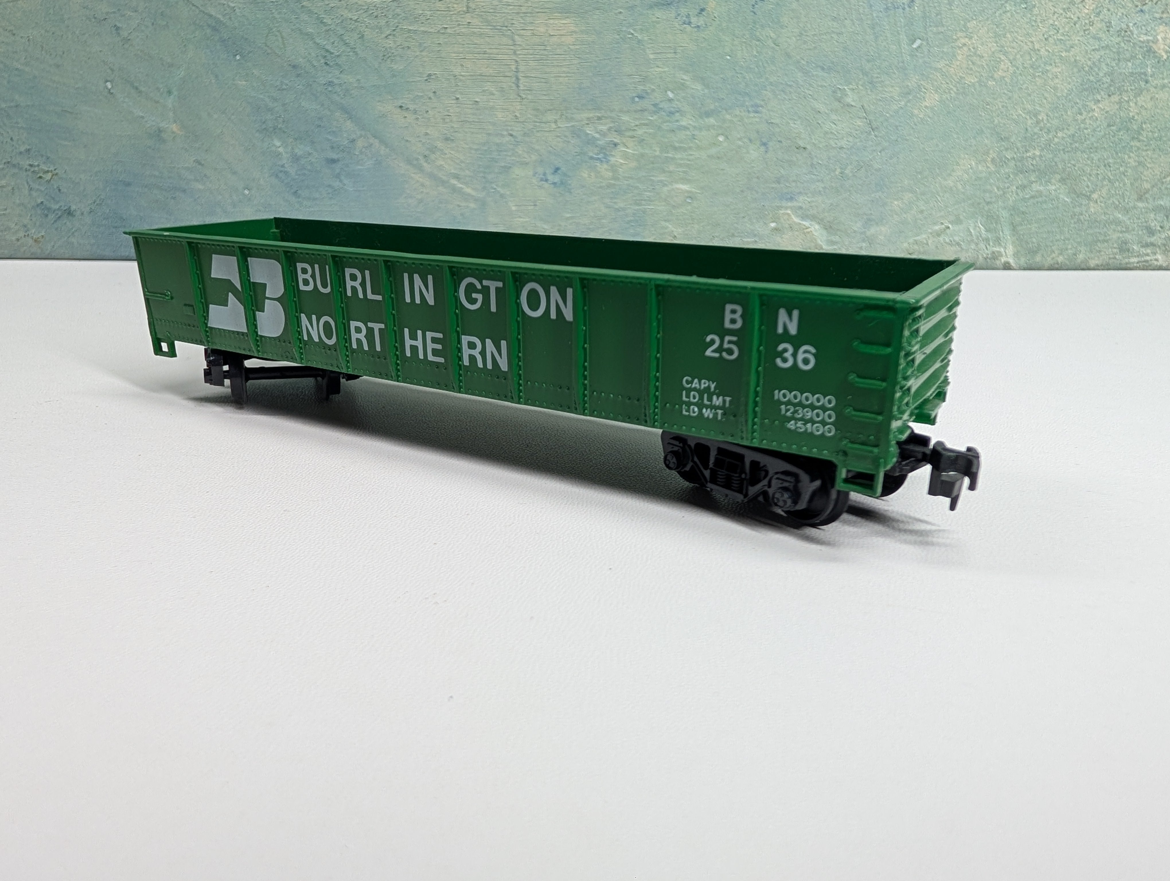 USED AHM HO Scale 40' Gondola Burlington Northern BN #2536