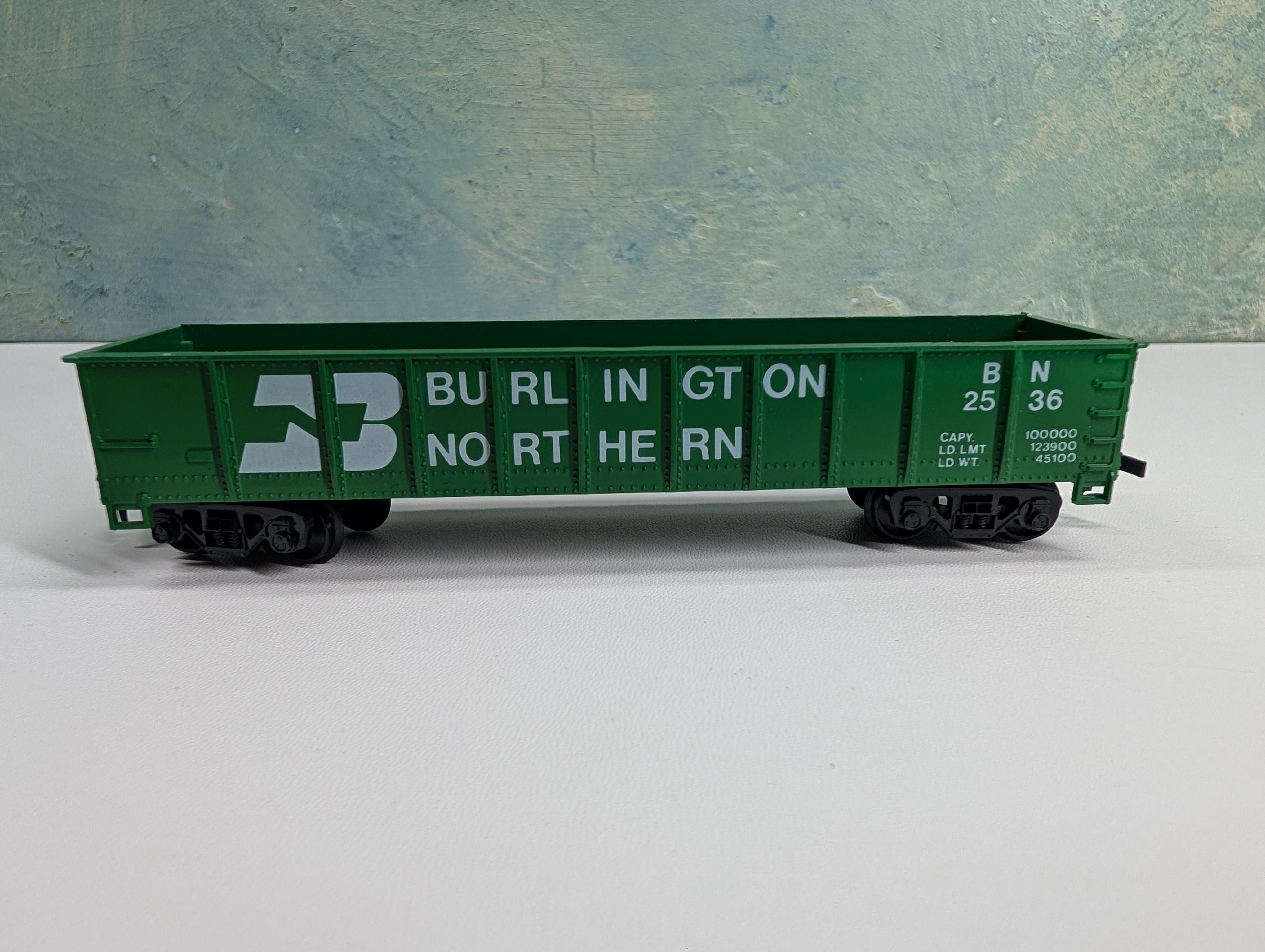 USED AHM HO Scale 40' Gondola Burlington Northern BN #2536