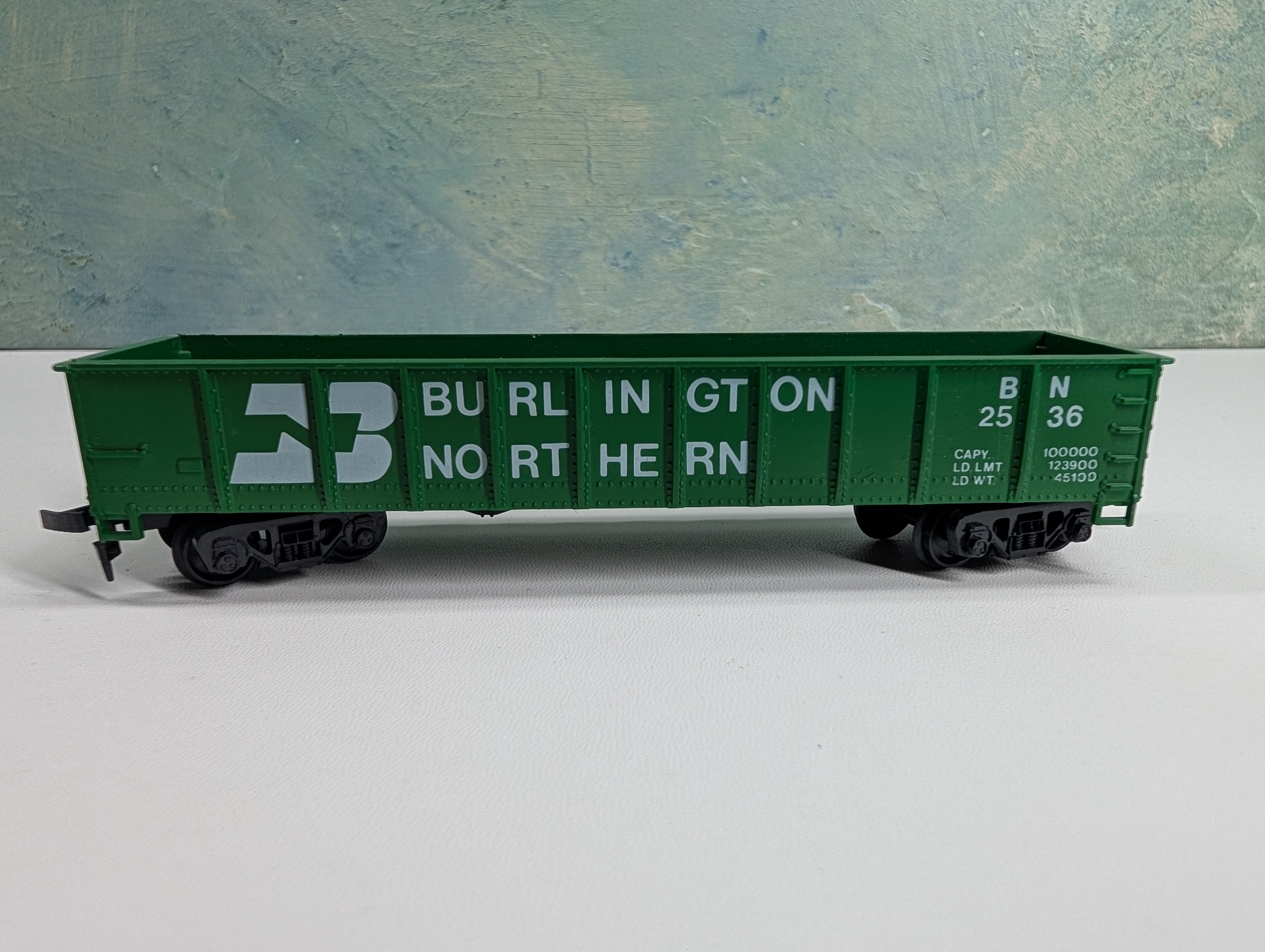 USED AHM HO Scale 40' Gondola Burlington Northern BN #2536