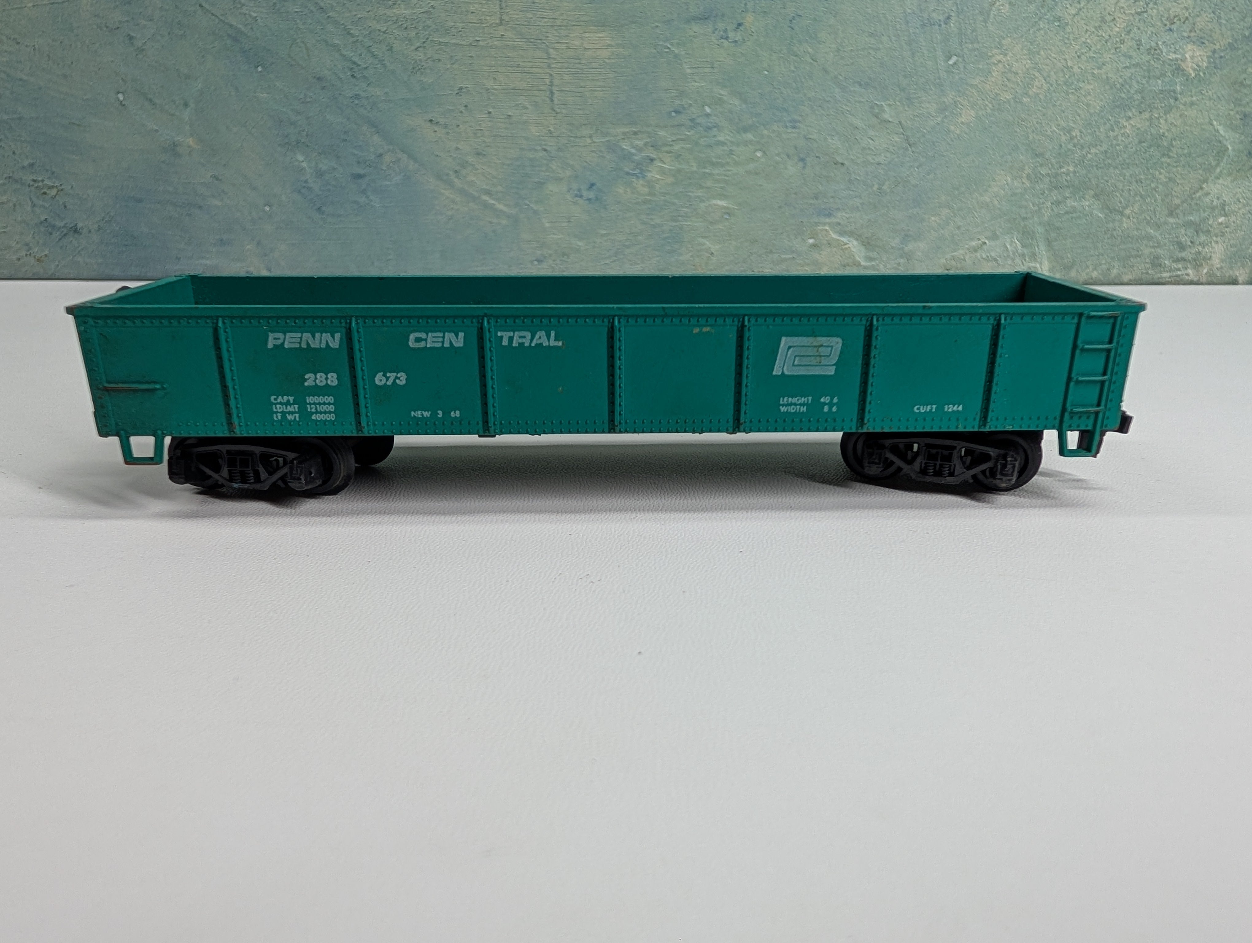 USED AHM HO Scale 40' Gondola Penn Central #288673