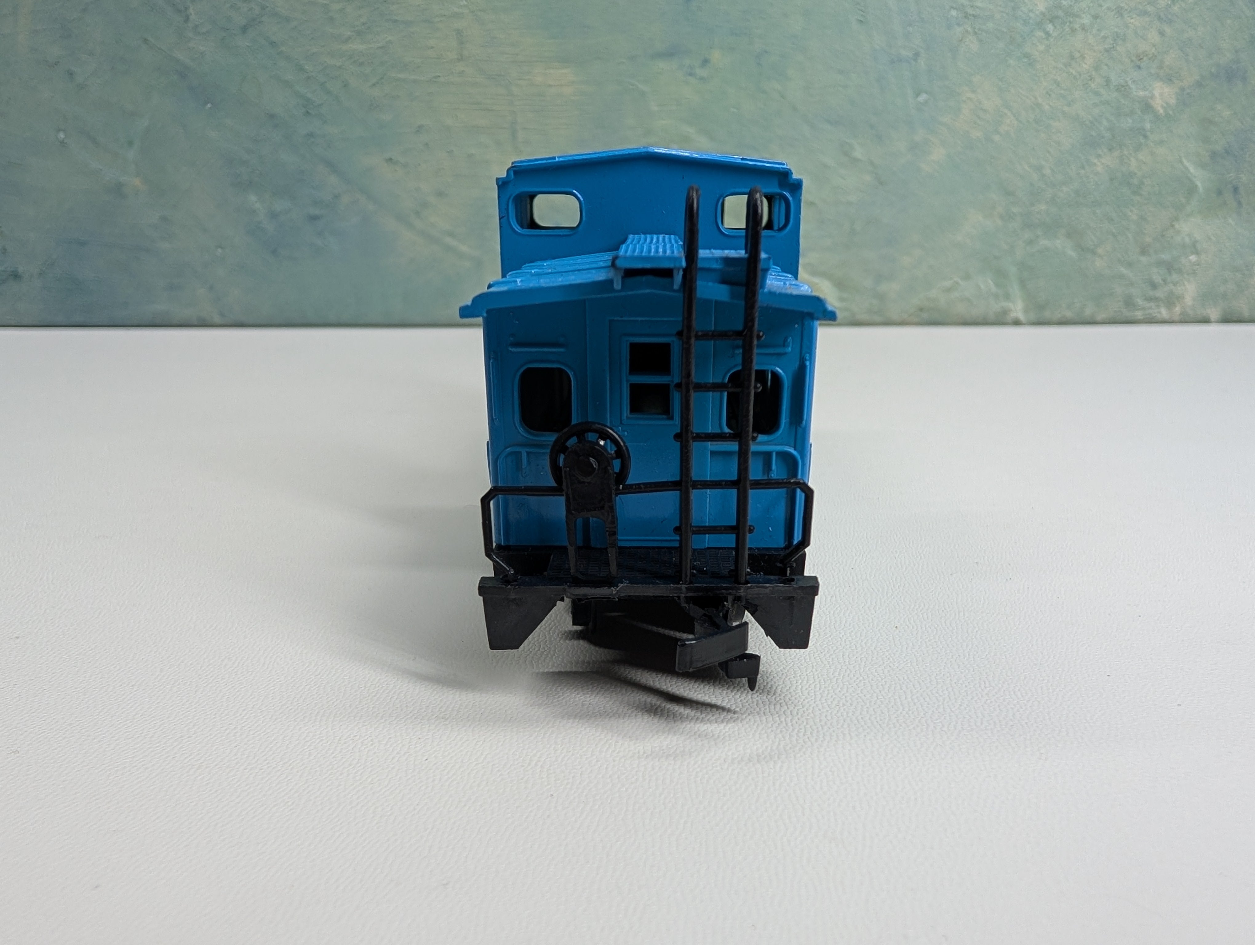 USED Bachmann HO Scale Caboose Great Northern #X-106