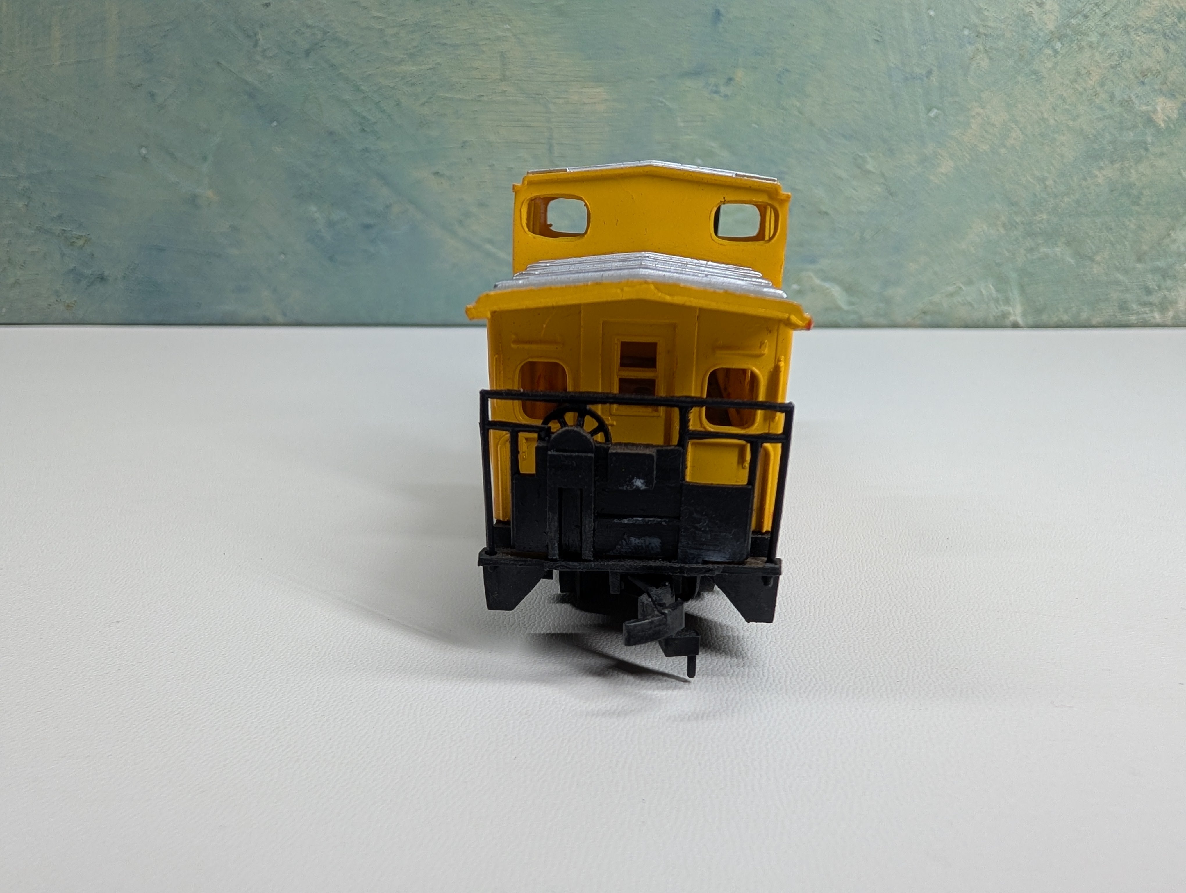 USED Bachmann HO Scale Caboose Chessie System B&O #C-3966