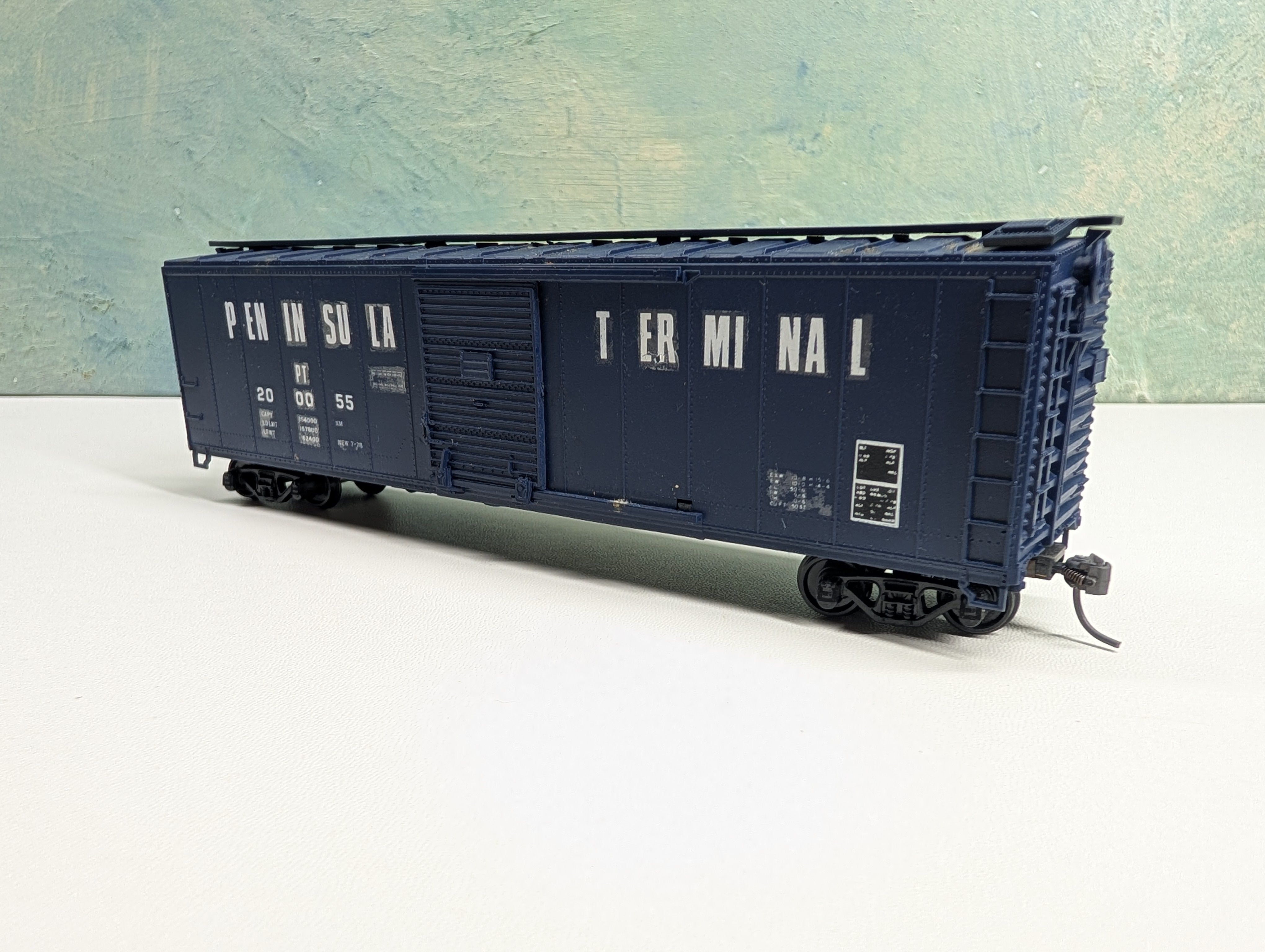 USED Athearn HO Scale 50' SD Box Car Peninsula Terminal PT #200055 Custom Decals