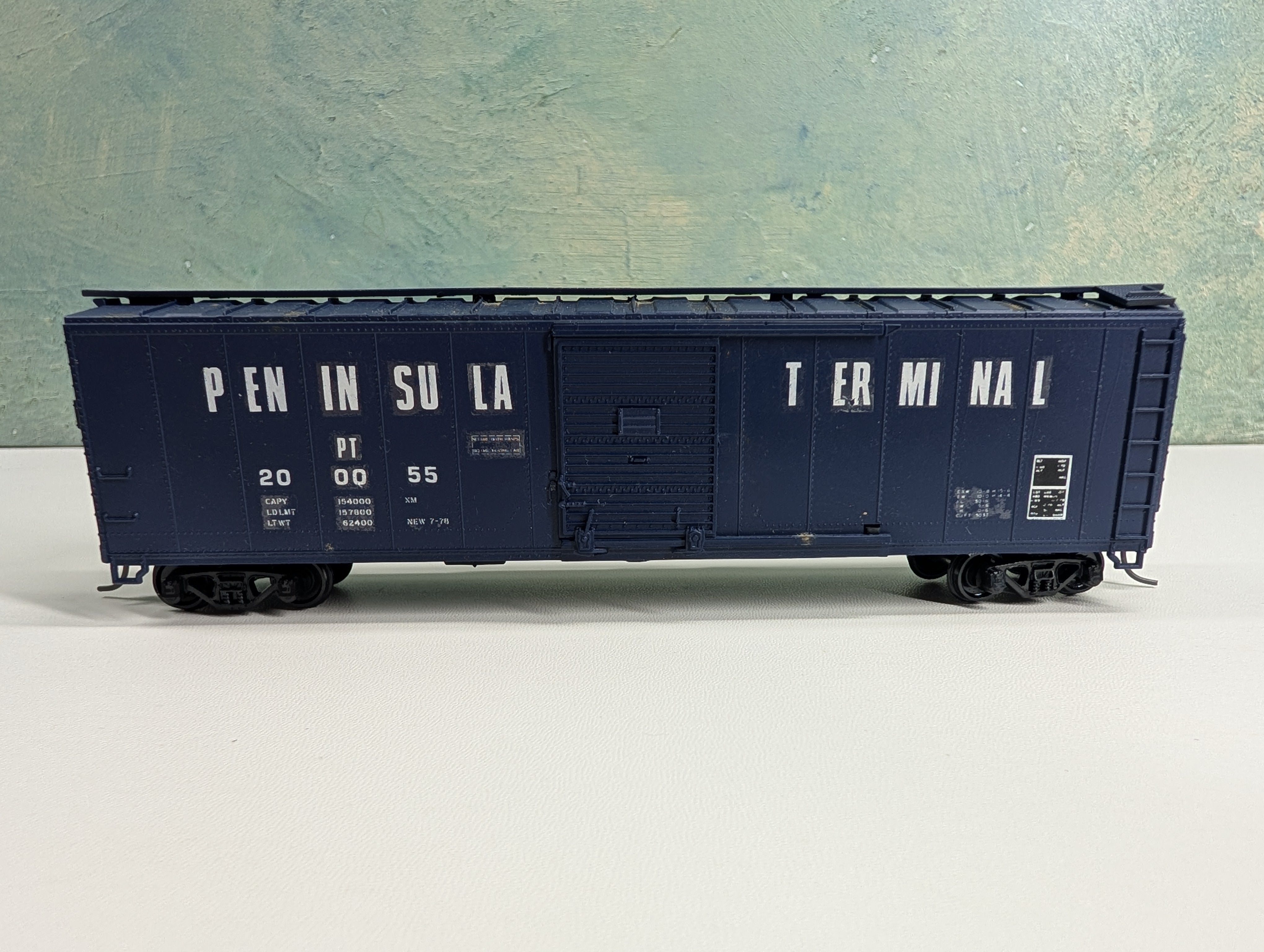 USED Athearn HO Scale 50' SD Box Car Peninsula Terminal PT #200055 Custom Decals