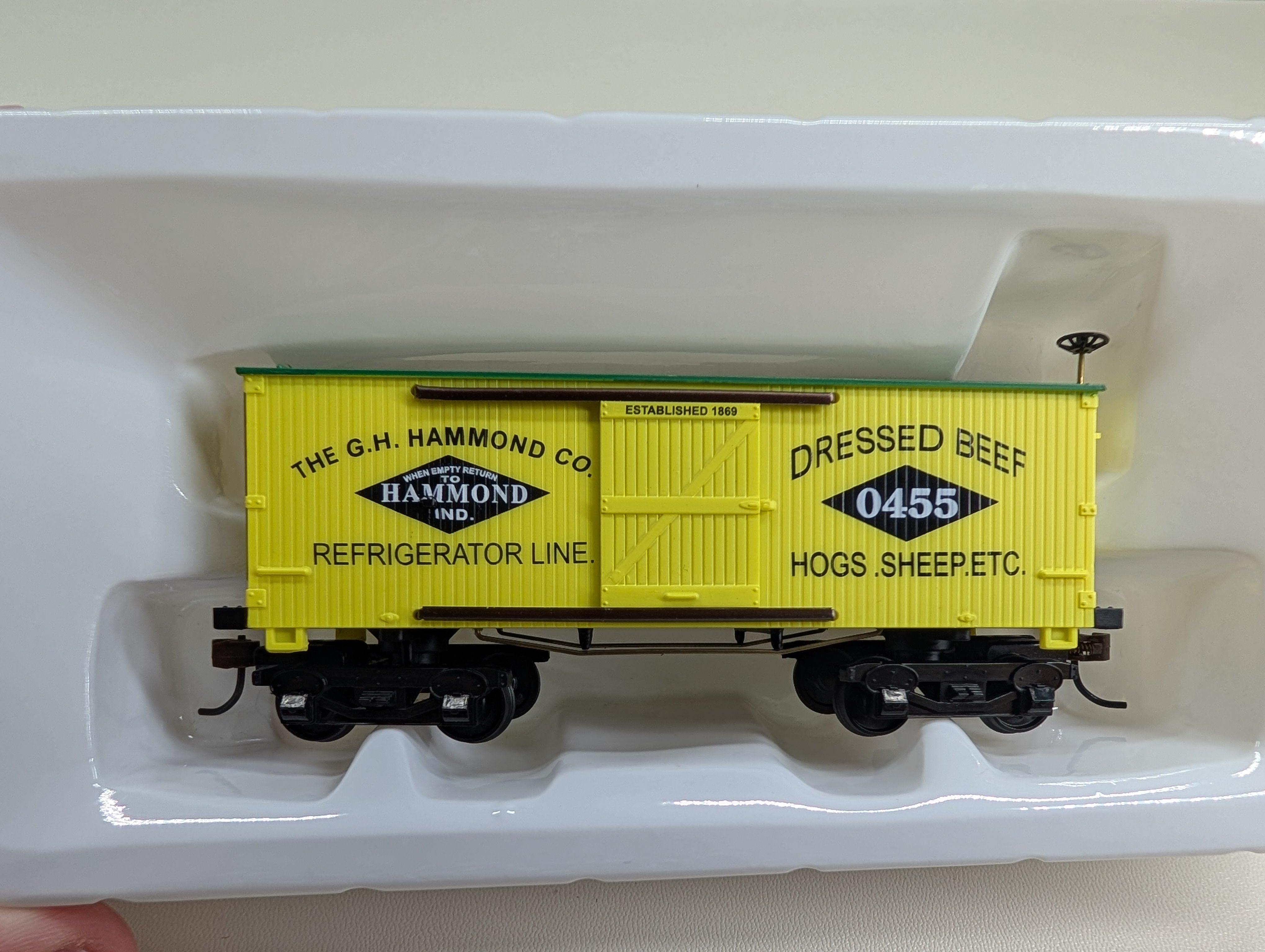 USED Mantua 721322 HO Scale 1860 Reefer Box Car Hammond Co Beef #0455 Dressed Beef