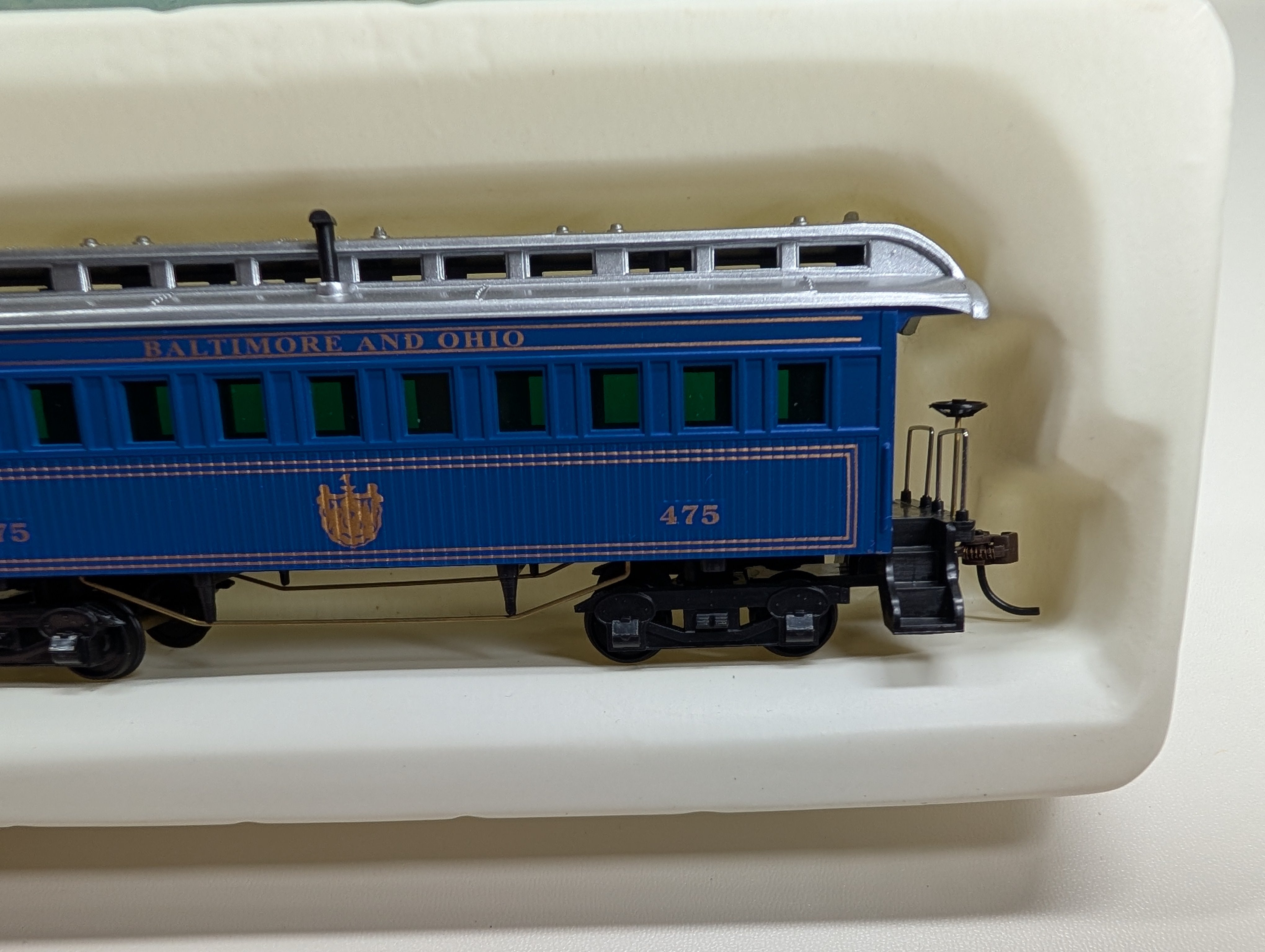 USED Mantua 719525 HO Scale 1890 Coach Wooden Passenger Car Baltimore and Ohio #475