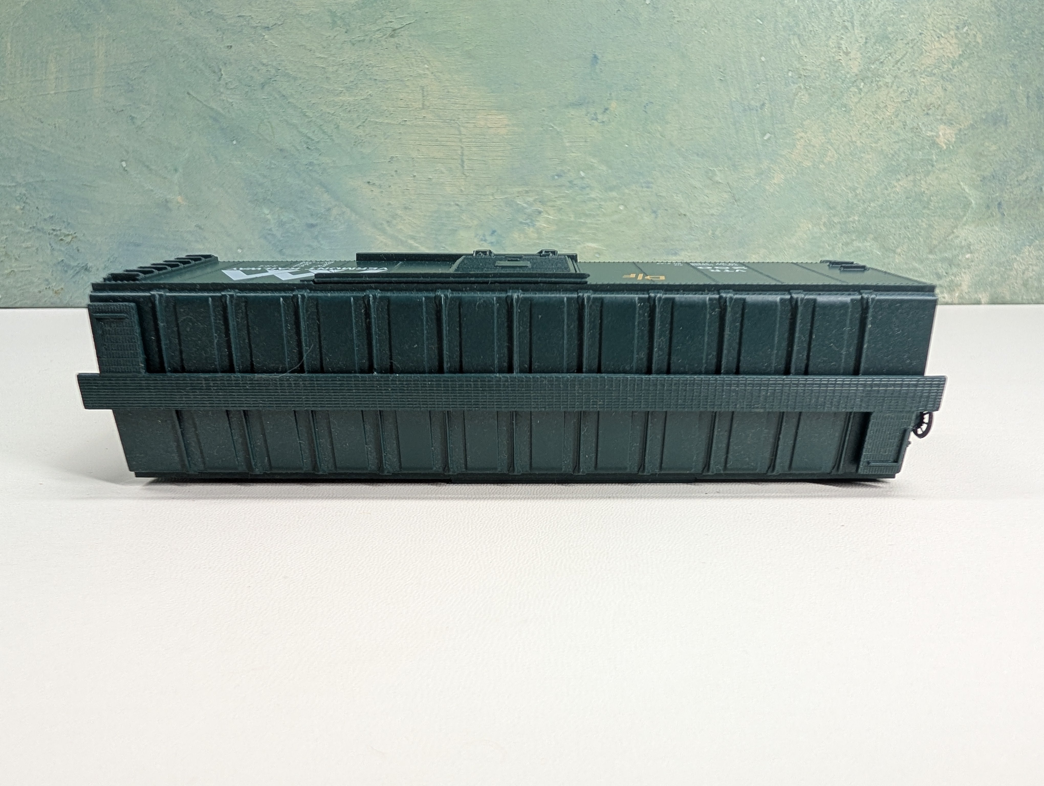 USED Athearn HO Scale 40' Box Car Vermont Railway VTR #286 Bev-Bel