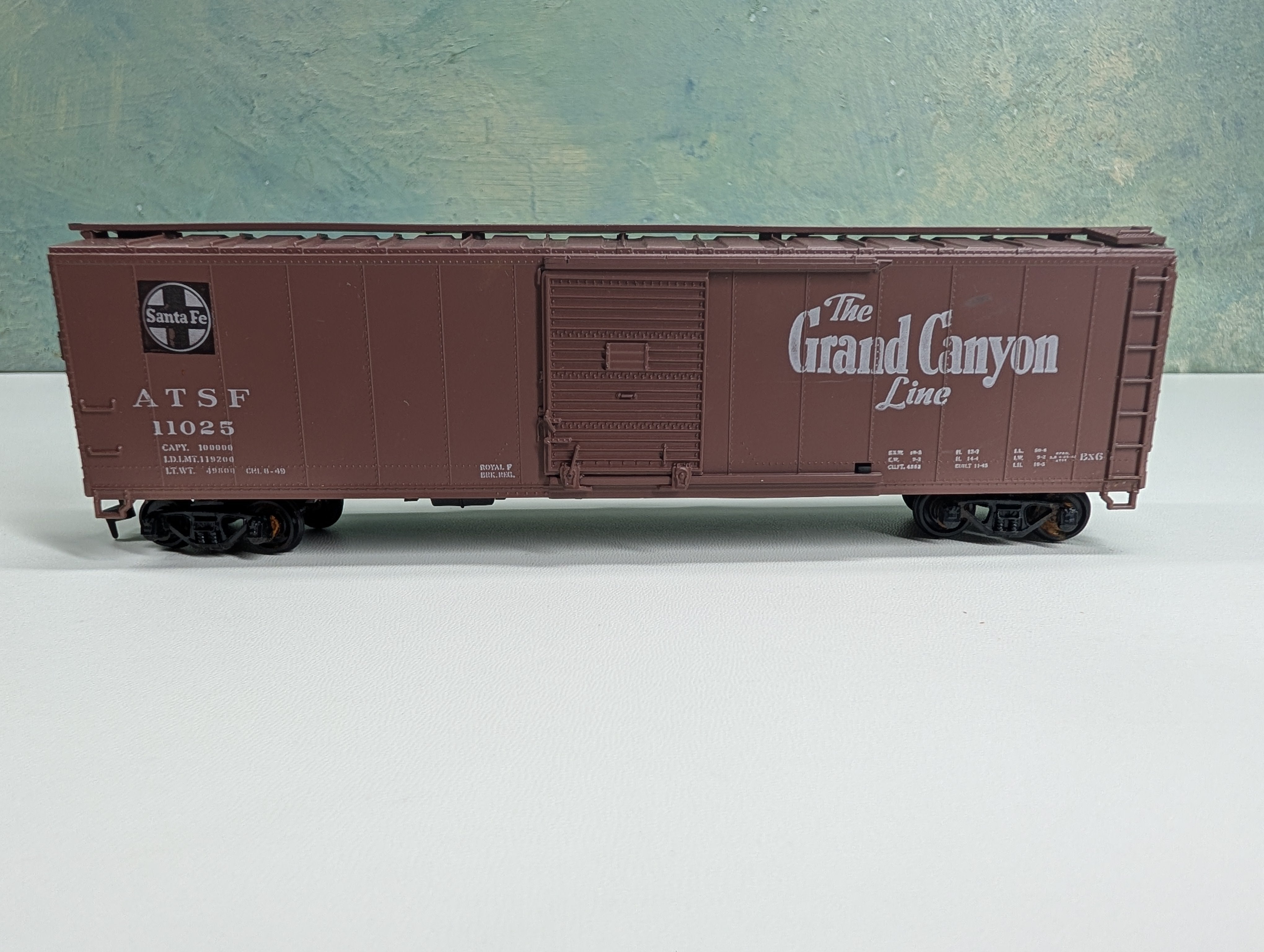 USED Athearn HO Scale 50' SD Box Car Santa Fe ATSF #11025