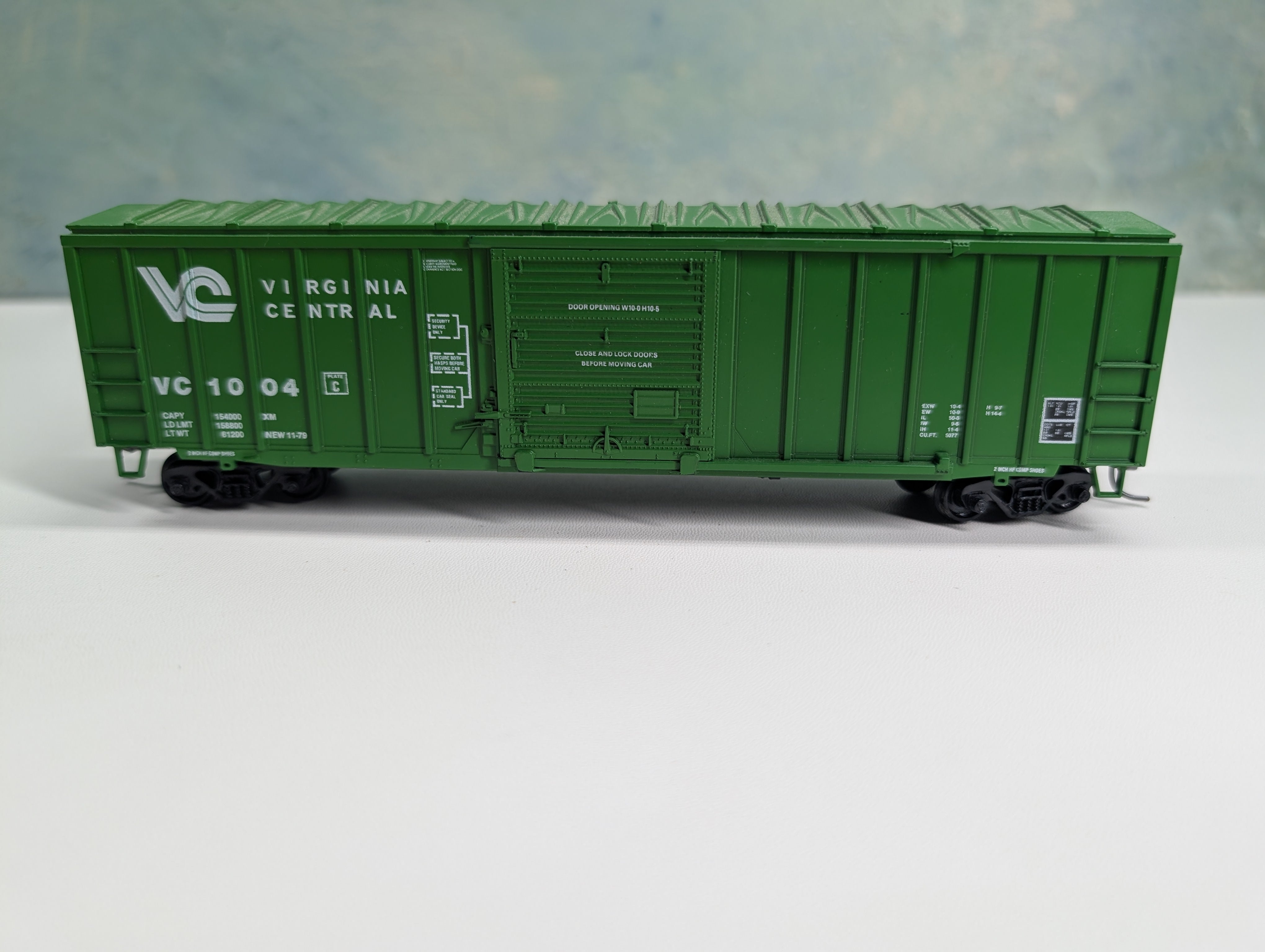 USED Athearn HO Scale 50' Railbox Type Box Car Virginia Central VC #1004 Bev-Bel
