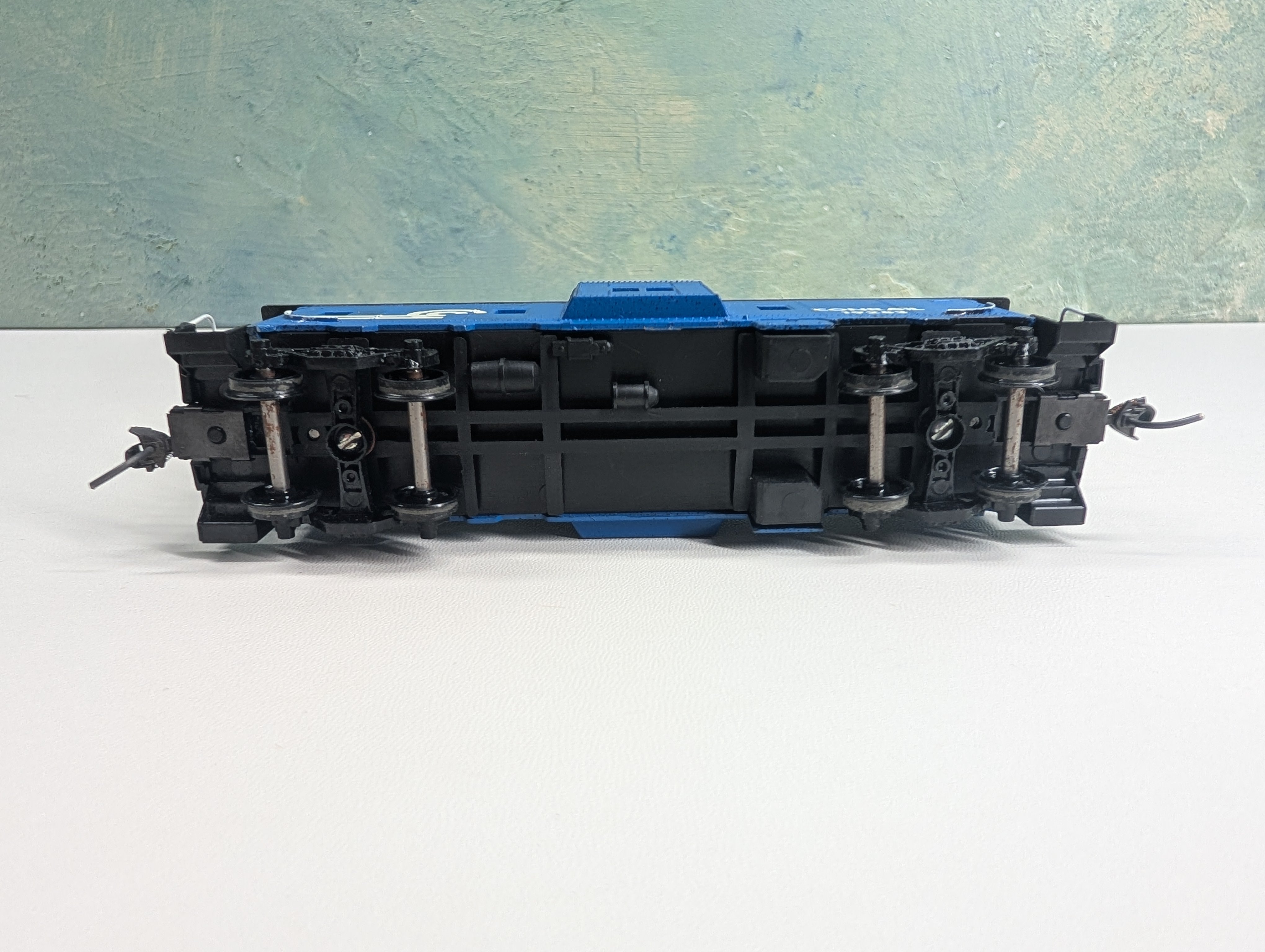 USED Athearn HO Scale Bay Window Caboose Conrail CR #19283 Custom Decals