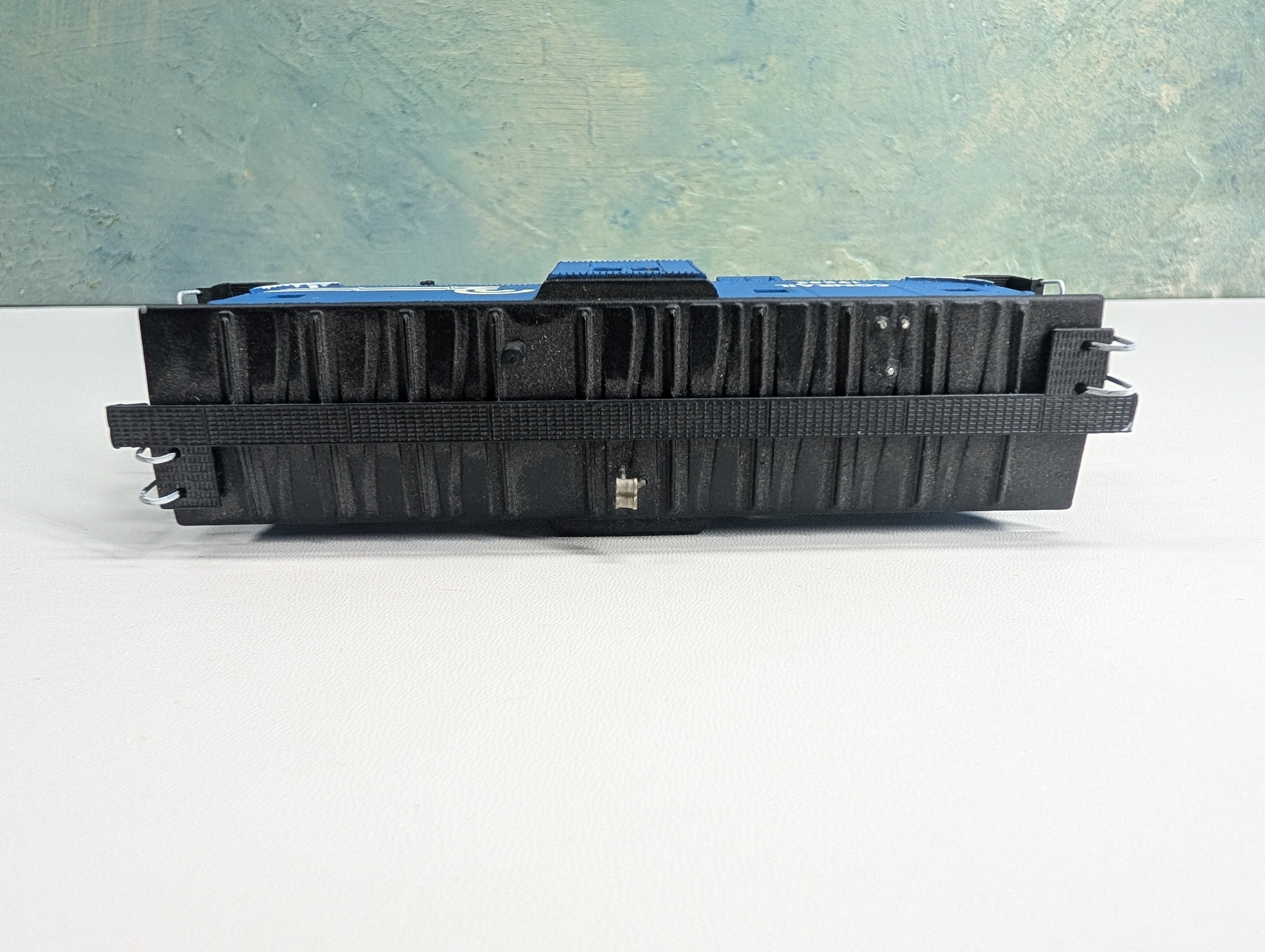 USED Athearn HO Scale Bay Window Caboose Conrail CR #19283 Custom Decals