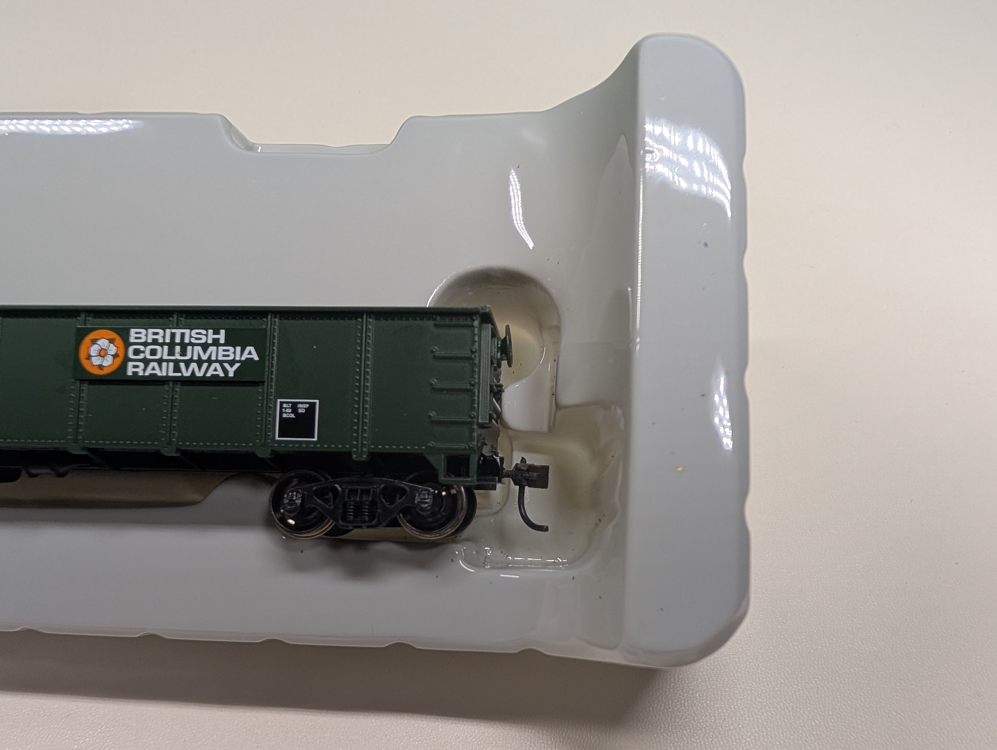 USED Athearn 94338 HO Scale 40' Gondola British Columbia Railway BCOL #9384