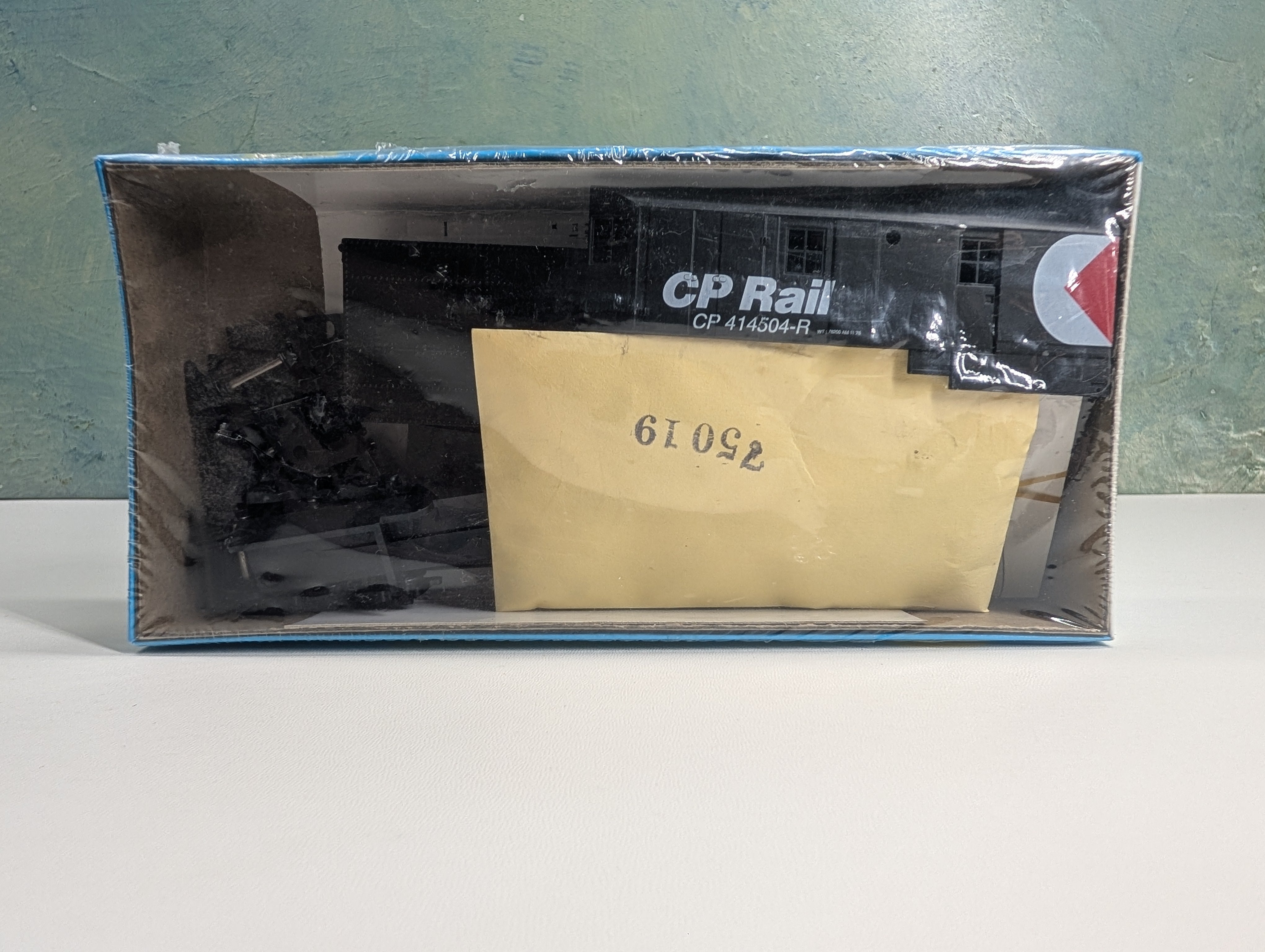 Athearn 1706 HO Scale 200 Ton Crane Canadian Pacific CP Rail #414504 Sealed KIT